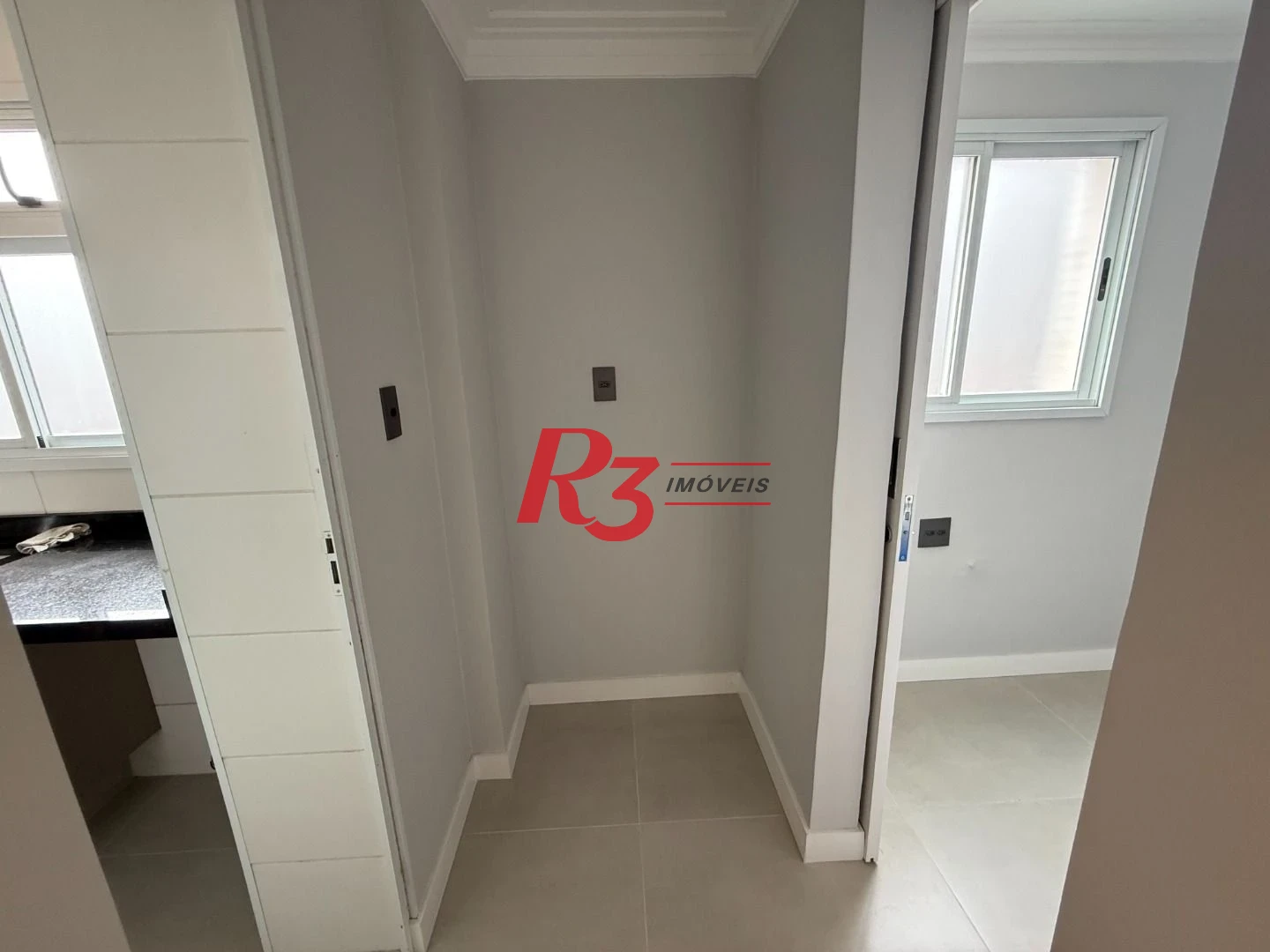 Cobertura com 3 dormitórios à venda, 110 m² por R$ 1.330.000,00 - Ponta da Praia - Santos/SP
