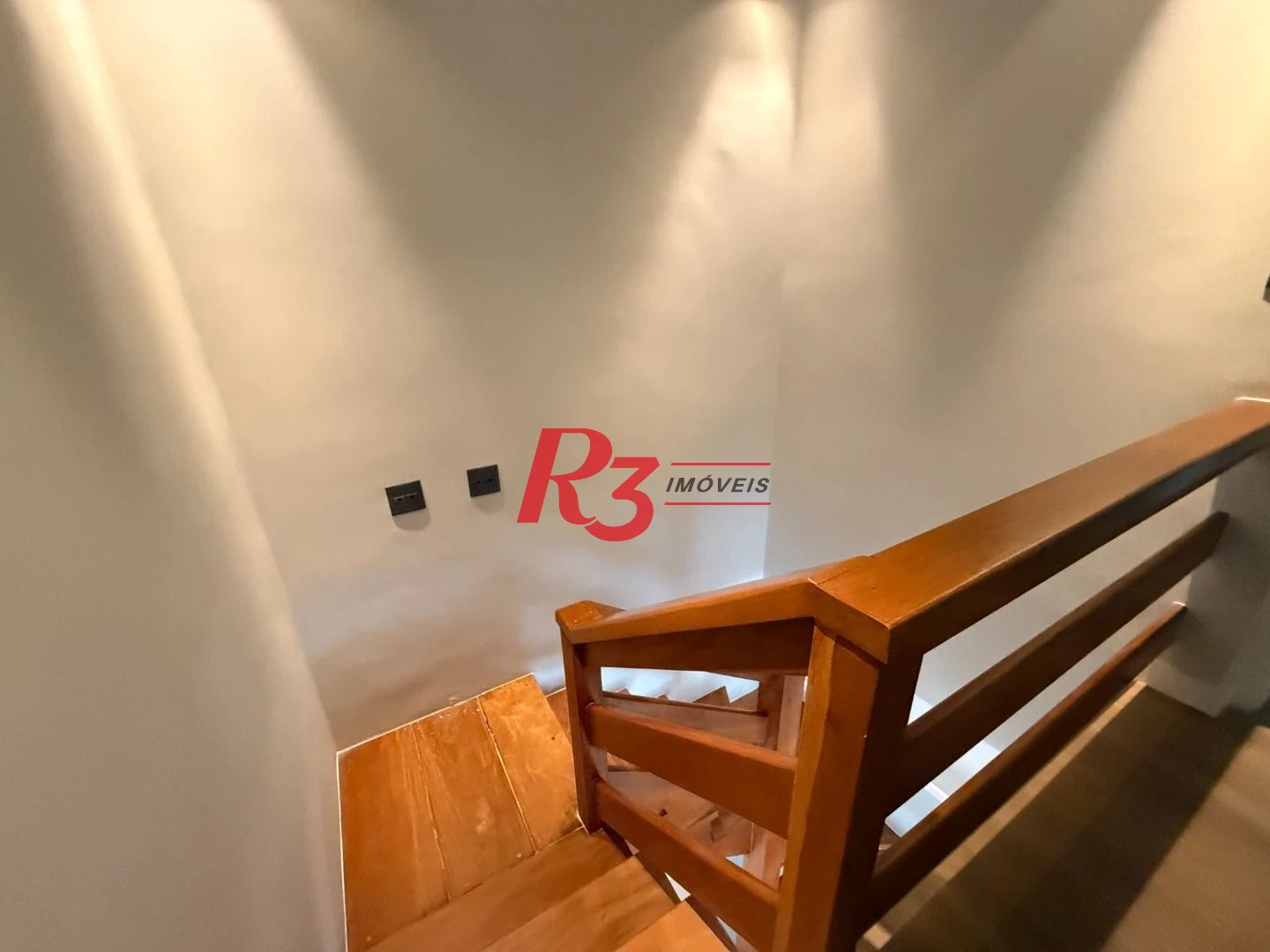 Cobertura com 3 dormitórios à venda, 110 m² por R$ 1.330.000,00 - Ponta da Praia - Santos/SP