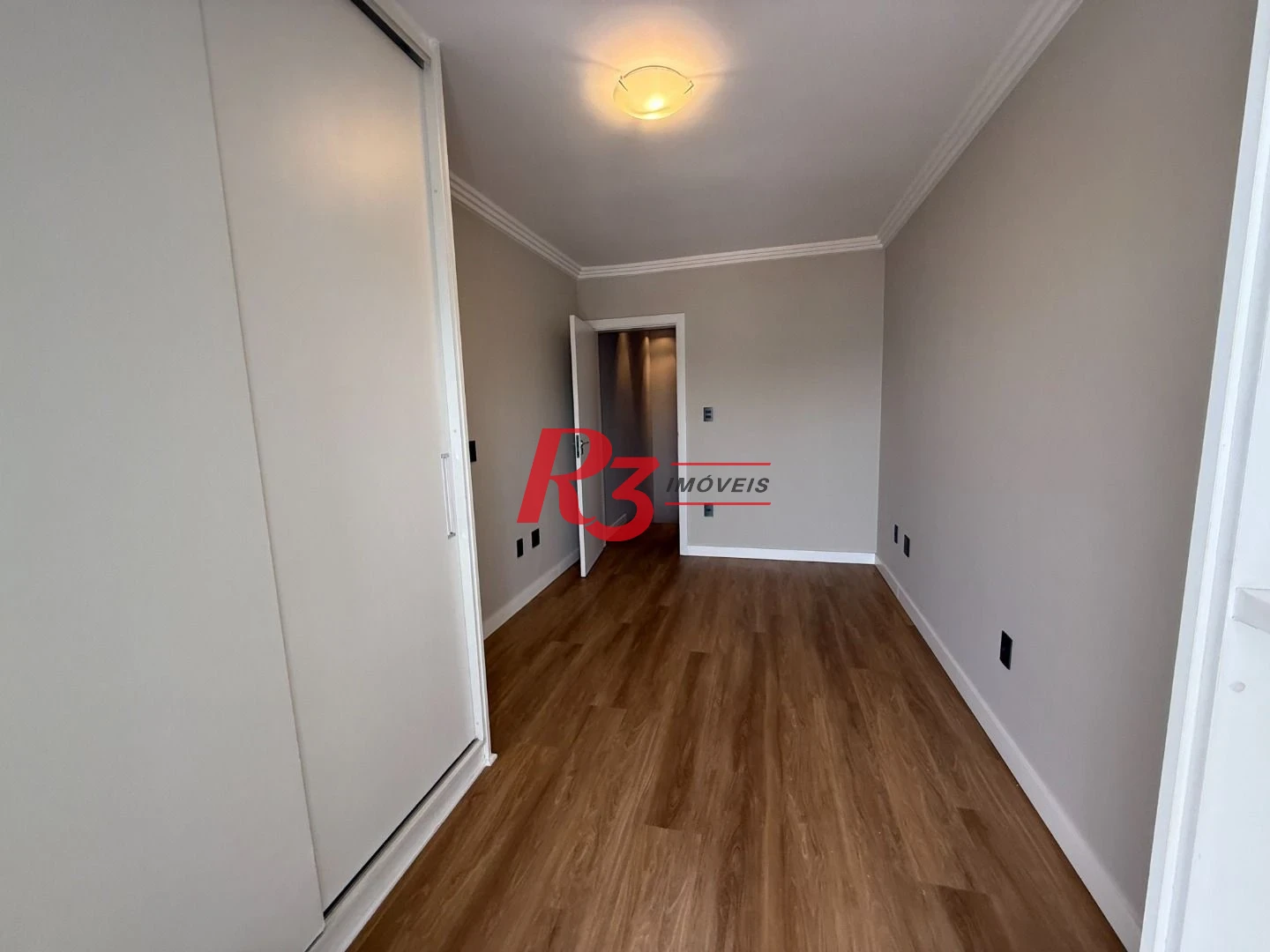 Cobertura com 3 dormitórios à venda, 110 m² por R$ 1.330.000,00 - Ponta da Praia - Santos/SP