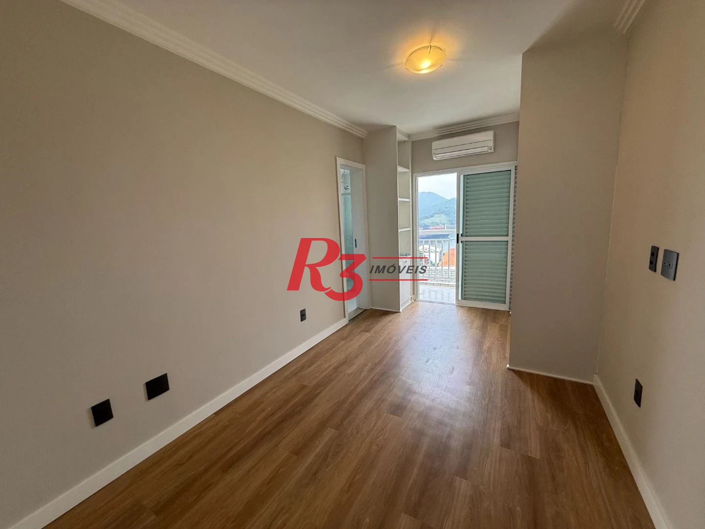 Cobertura com 3 dormitórios à venda, 110 m² por R$ 1.330.000,00 - Ponta da Praia - Santos/SP