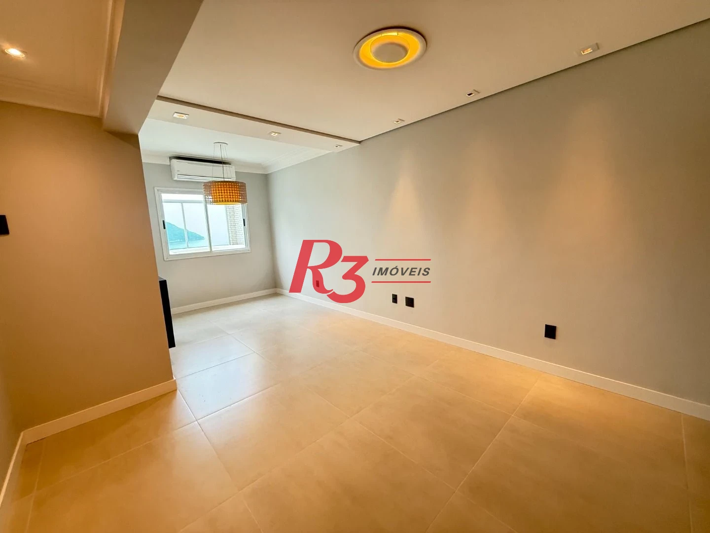 Cobertura com 3 dormitórios à venda, 110 m² por R$ 1.330.000,00 - Ponta da Praia - Santos/SP