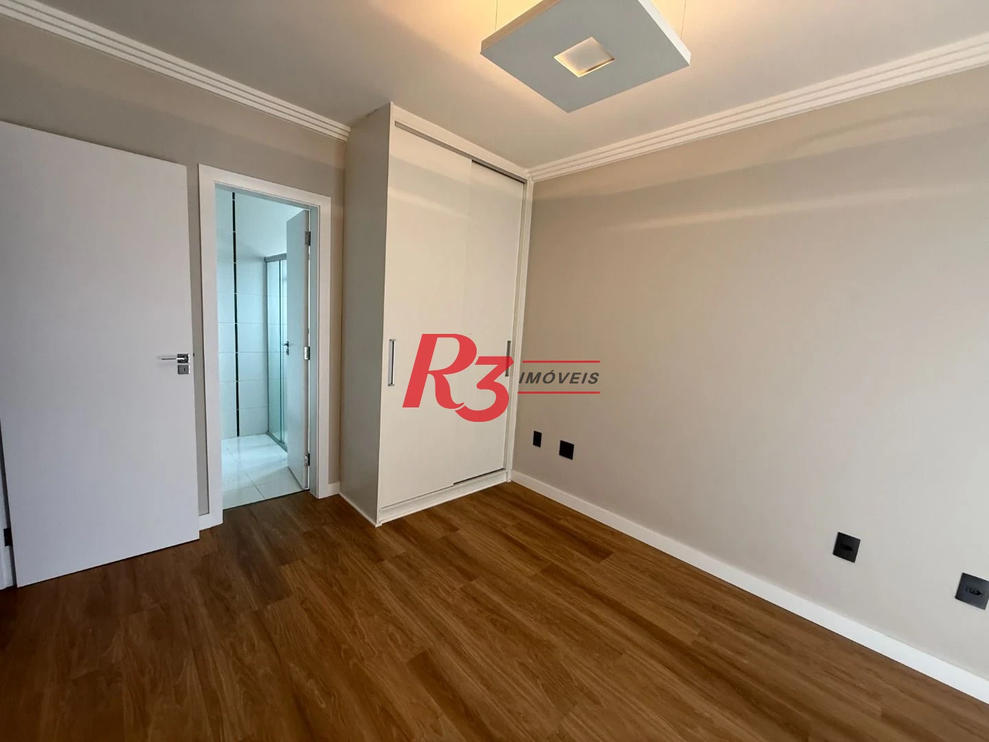 Cobertura com 3 dormitórios à venda, 110 m² por R$ 1.330.000,00 - Ponta da Praia - Santos/SP