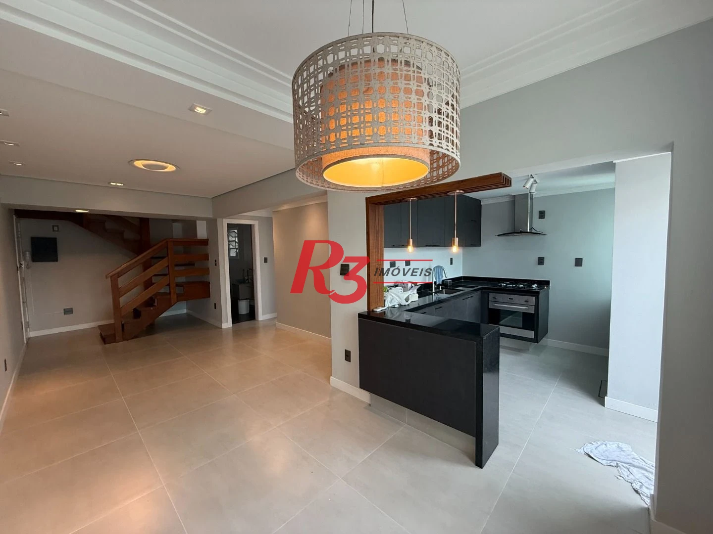 Cobertura com 3 dormitórios à venda, 110 m² por R$ 1.330.000,00 - Ponta da Praia - Santos/SP