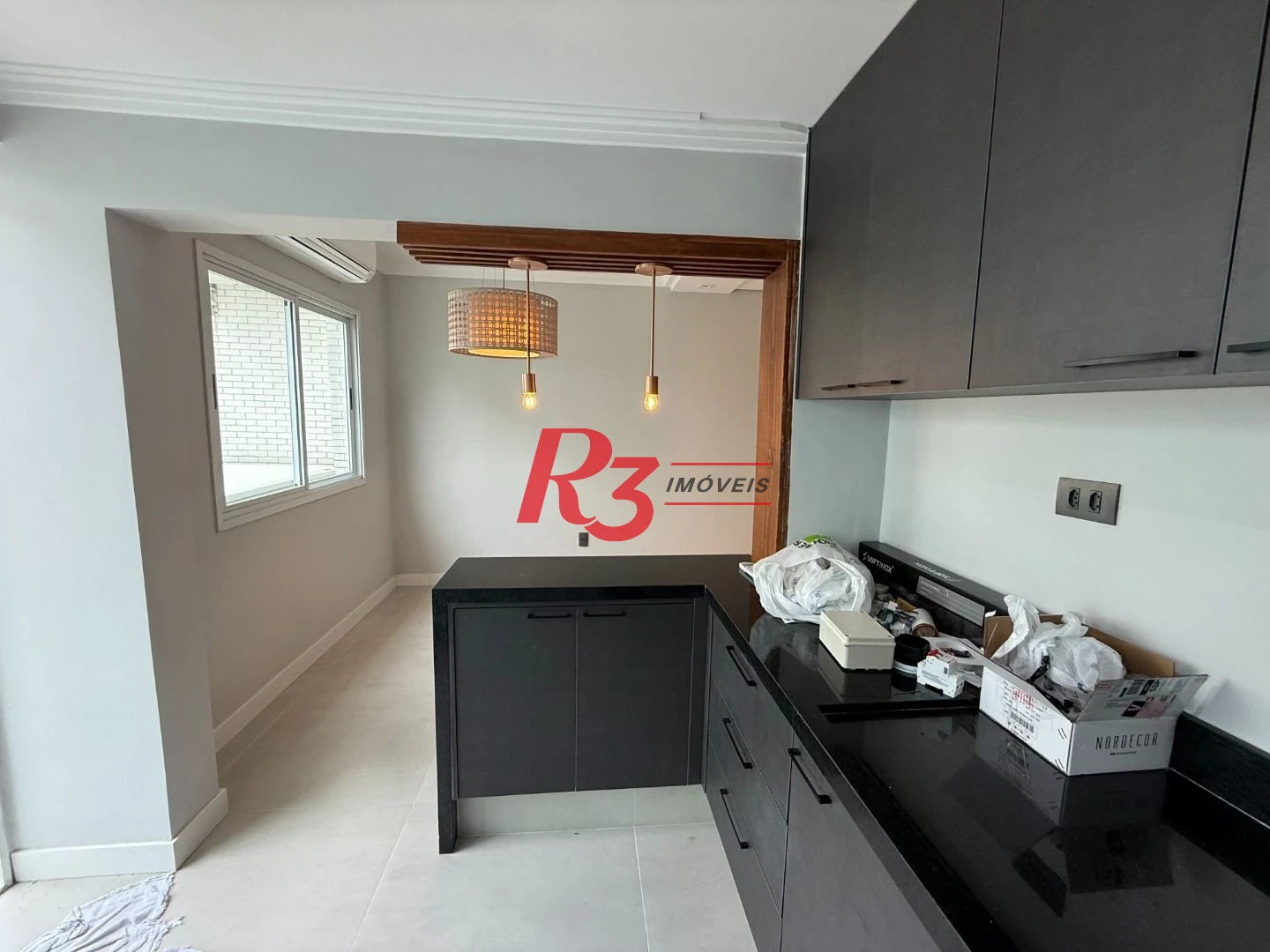 Cobertura com 3 dormitórios à venda, 110 m² por R$ 1.330.000,00 - Ponta da Praia - Santos/SP