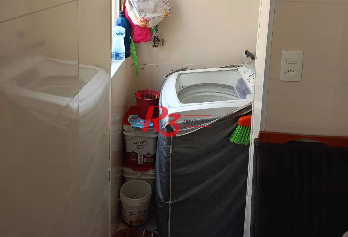 Apartamento com 2 dormitórios à venda, 45 m² por R$ 300.000,00 - Aparecida - Santos/SP