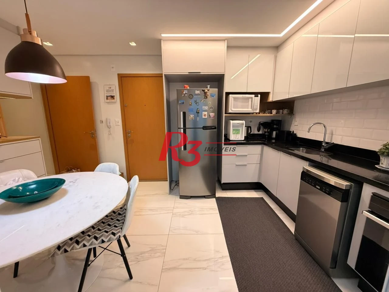 Apartamento com 3 dormitórios à venda, 134 m² por R$ 2.670.000,00 - Boqueirão - Santos/SP
