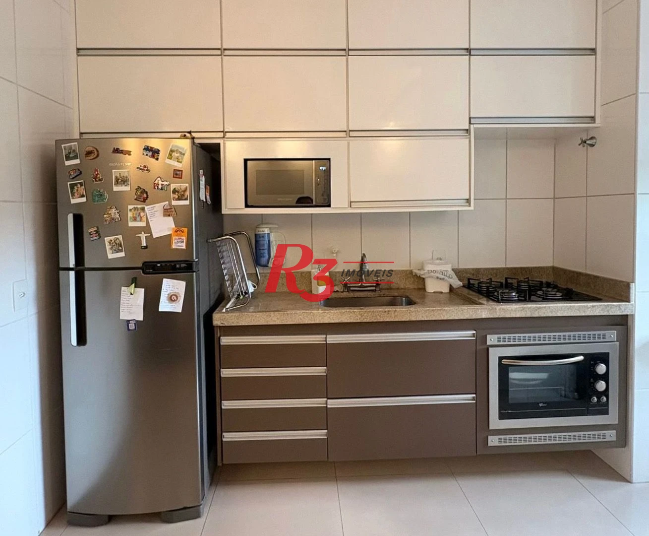 Apartamento com 2 dormitórios à venda, 62 m² por R$ 650.000,00 - Marapé - Santos/SP