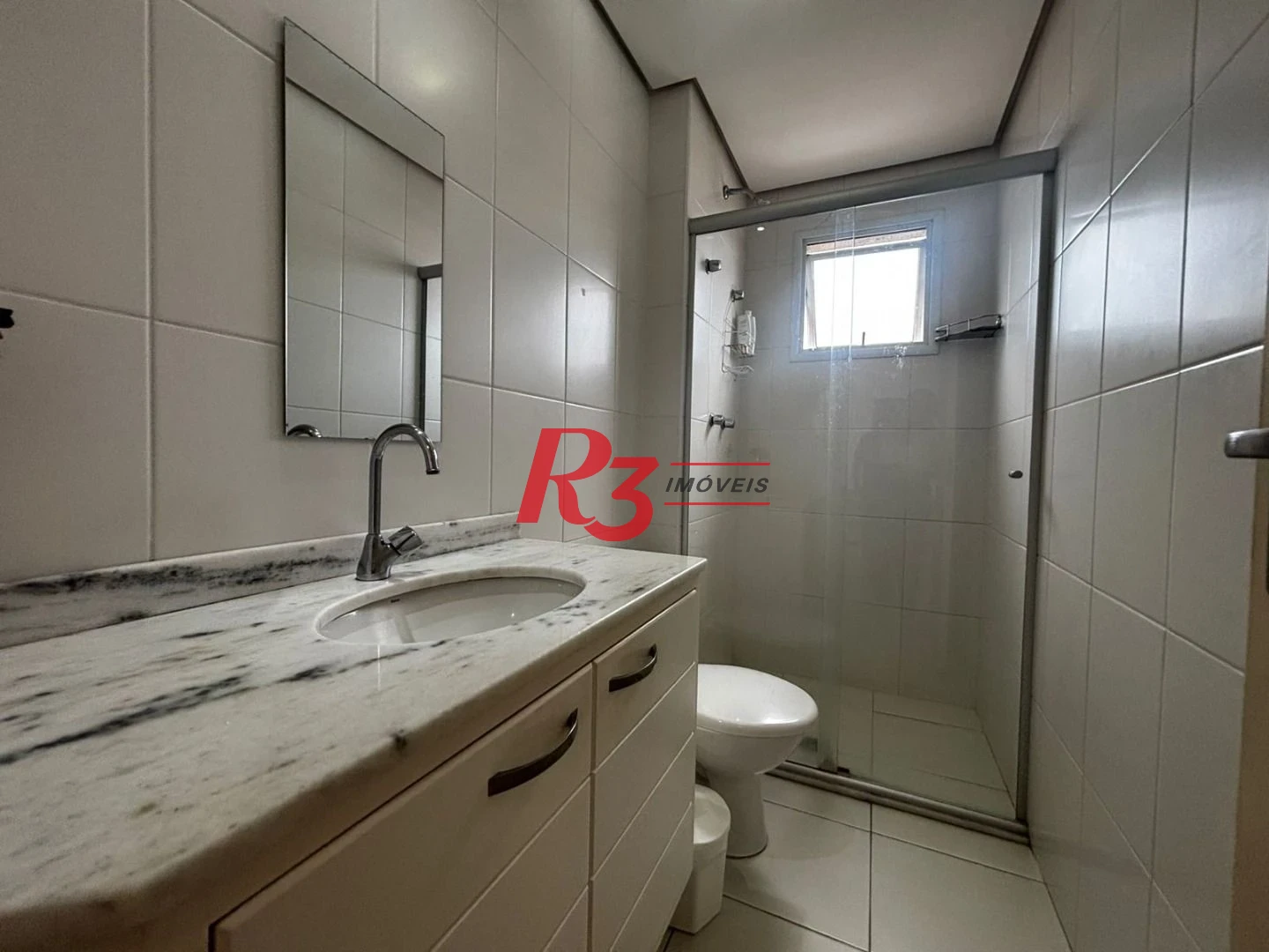 Apartamento com 3 dormitórios à venda, 80 m² por R$ 800.000,00 - Gonzaga - Santos/SP