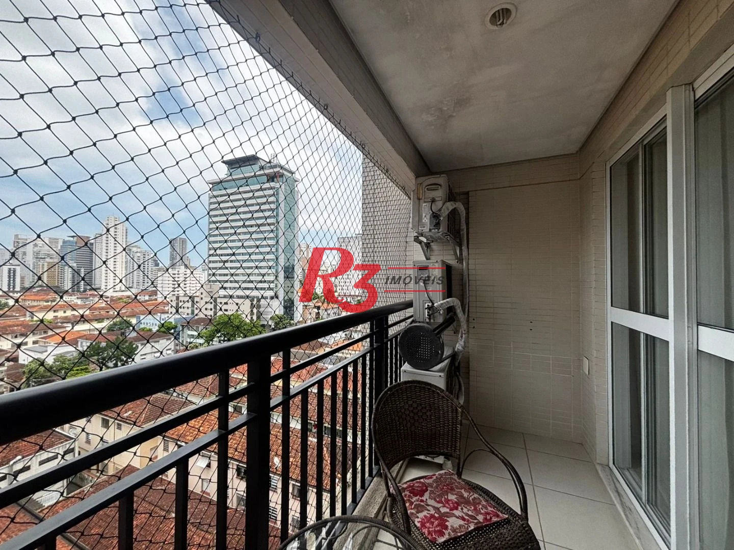 Apartamento com 3 dormitórios à venda, 80 m² por R$ 800.000,00 - Gonzaga - Santos/SP
