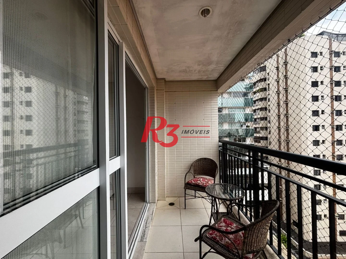 Apartamento com 3 dormitórios à venda, 80 m² por R$ 800.000,00 - Gonzaga - Santos/SP
