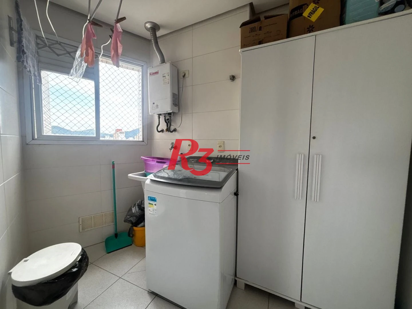 Apartamento com 3 dormitórios à venda, 80 m² por R$ 800.000,00 - Gonzaga - Santos/SP