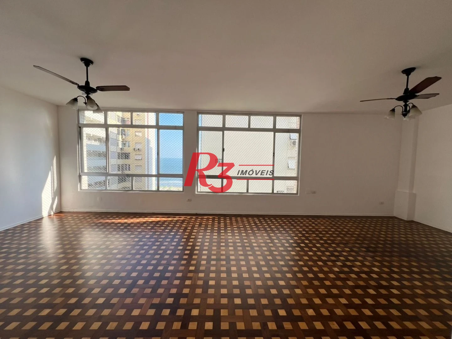 Apartamento com 4 dormitórios para alugar, 200 m² por R$ 6.900,00/mês - Boqueirão - Santos/SP