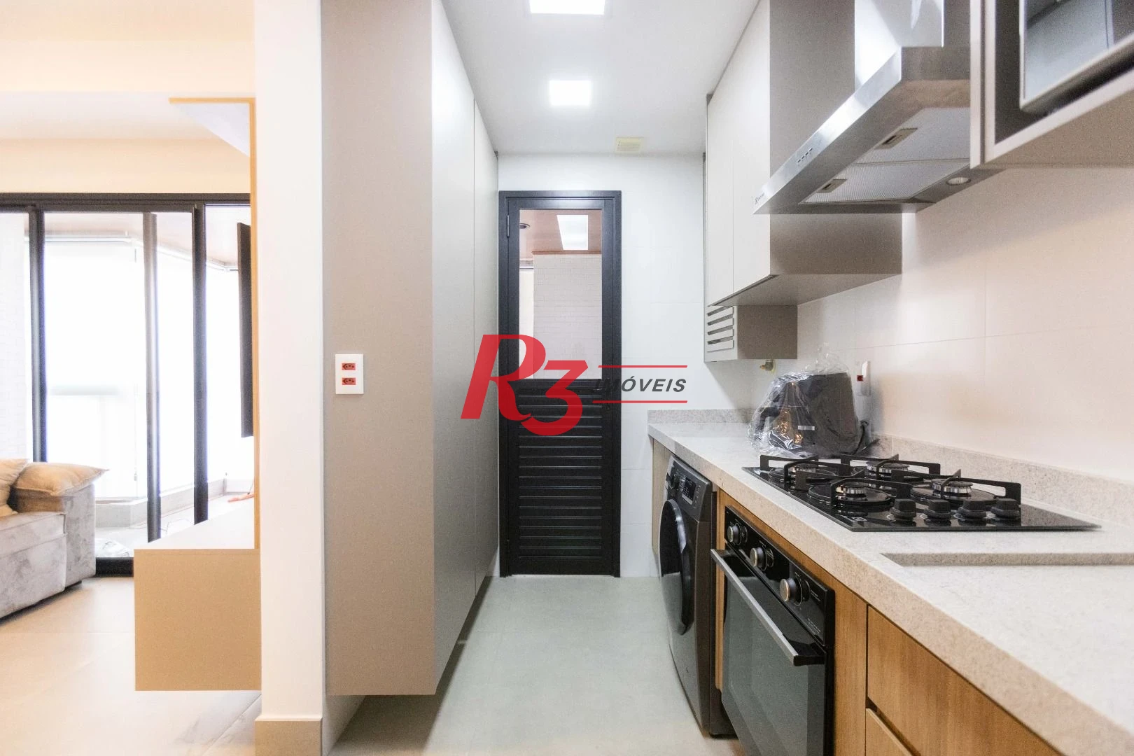 Apartamento com 1 suíte para alugar, 54 m² por R$ 6.100/mês - Boqueirão - Santos/SP