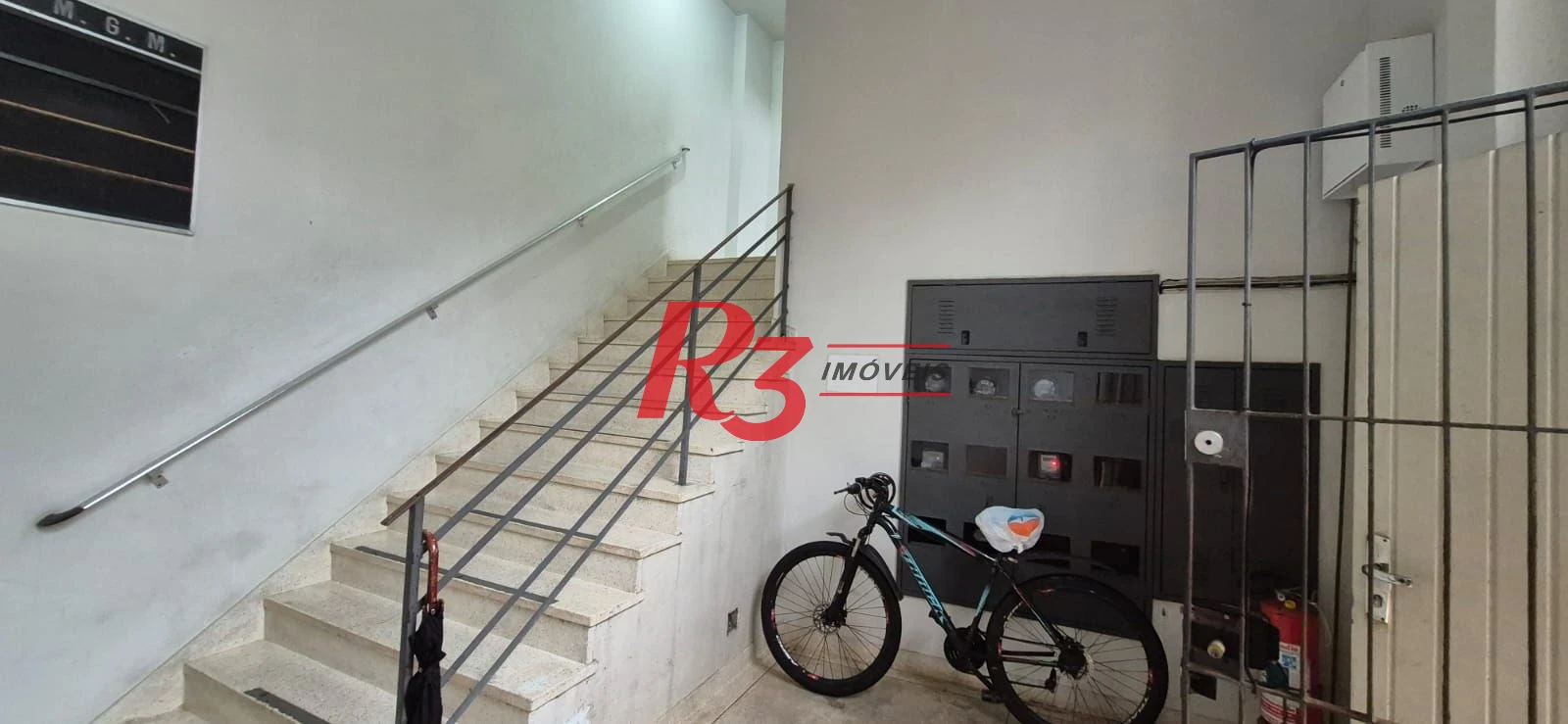 Sala para alugar, 60 m² por R$ 3.000,00/mês - Gonzaga - Santos/SP
