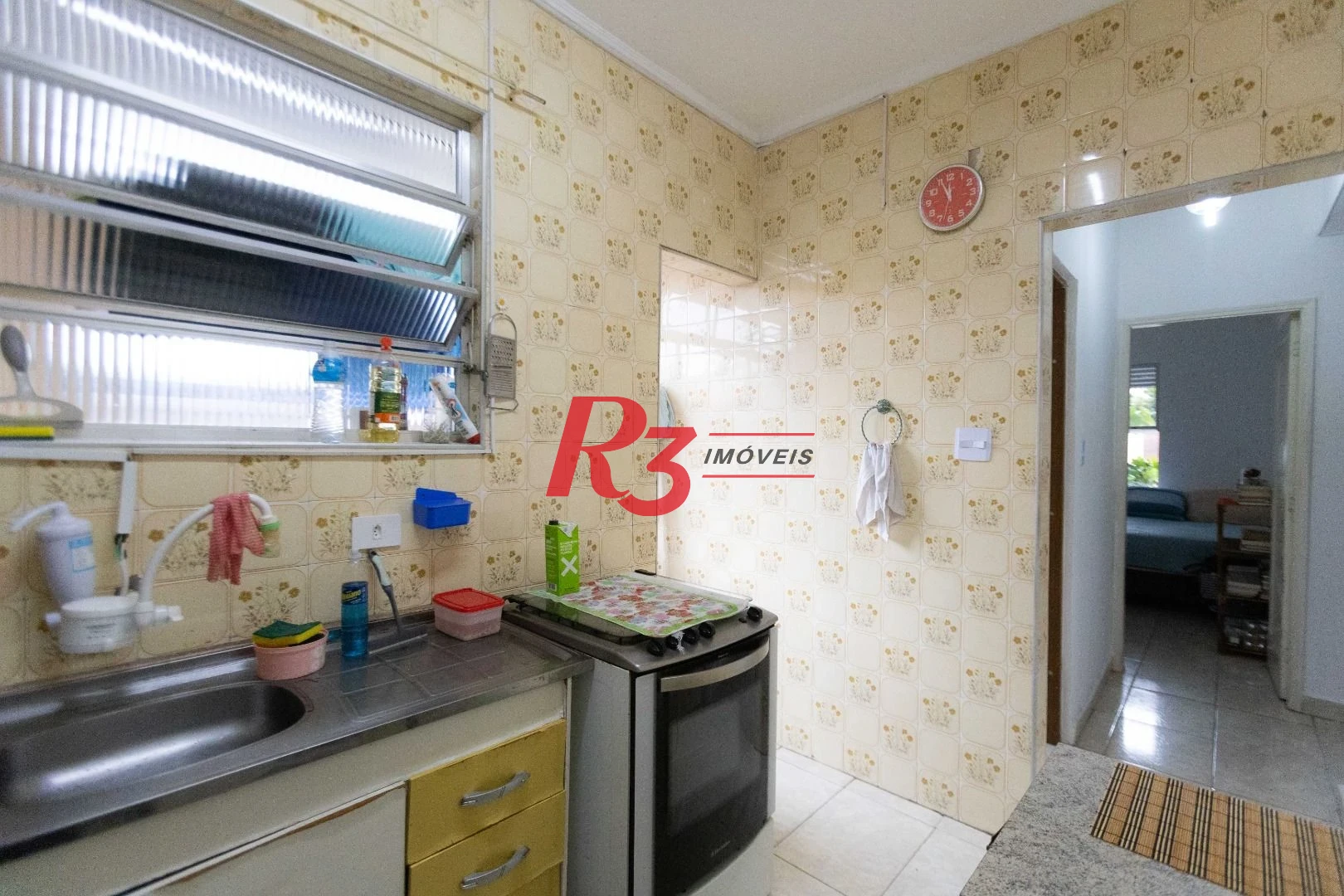 Apartamento com 2 dormitórios à venda, 64 m² por R$ 335.000,00 - Marapé - Santos/SP