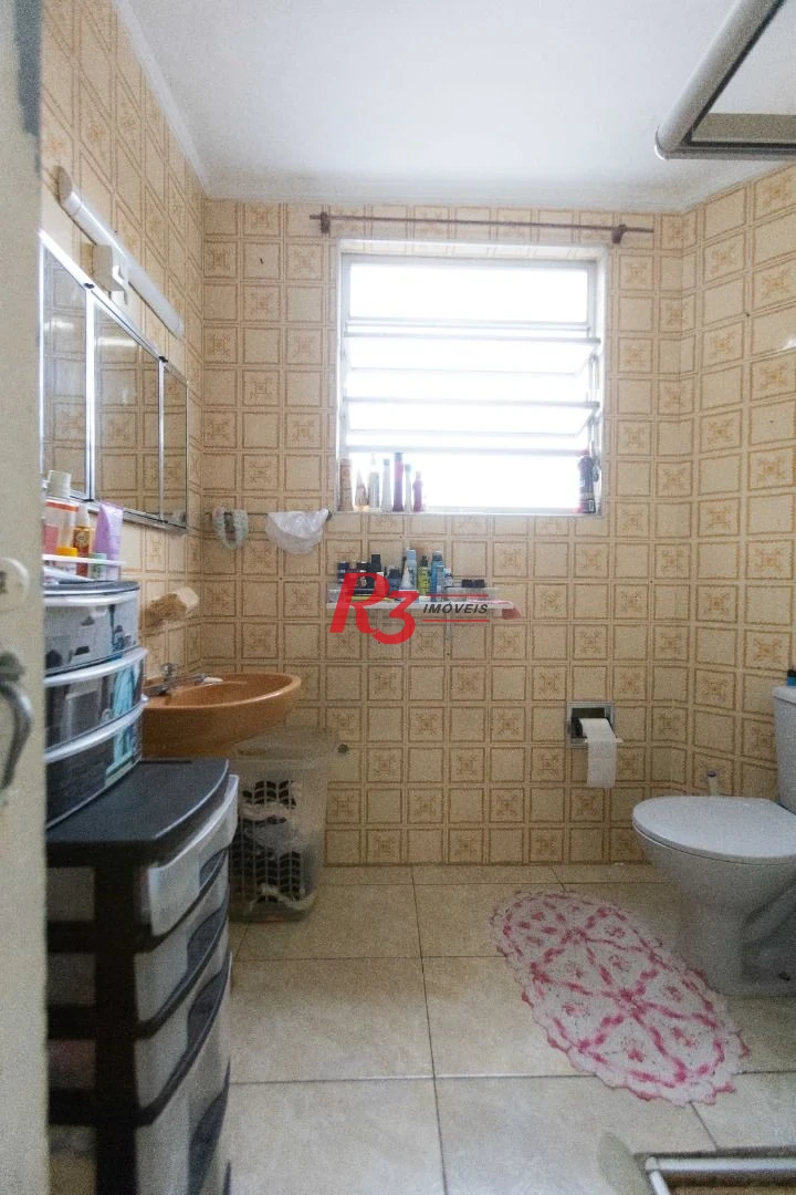 Apartamento com 2 dormitórios à venda, 64 m² por R$ 335.000,00 - Marapé - Santos/SP