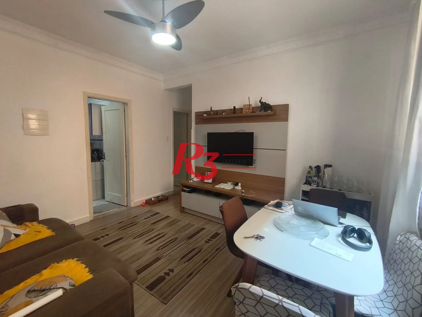 Apartamento com 2 dormitórios à venda, 64 m² por R$ 345.000,00 - Campo Grande - Santos/SP