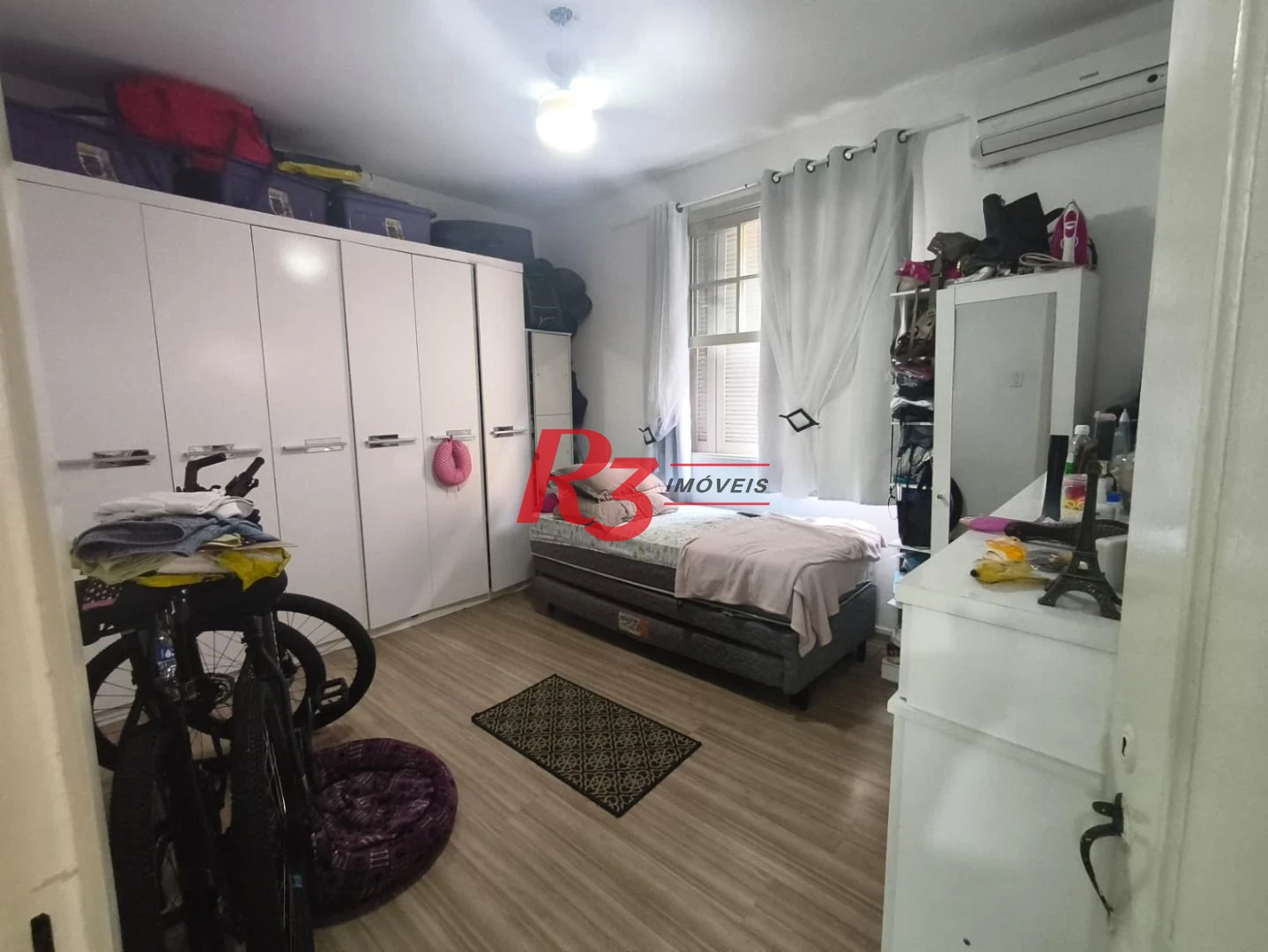 Apartamento com 2 dormitórios à venda, 64 m² por R$ 345.000,00 - Campo Grande - Santos/SP
