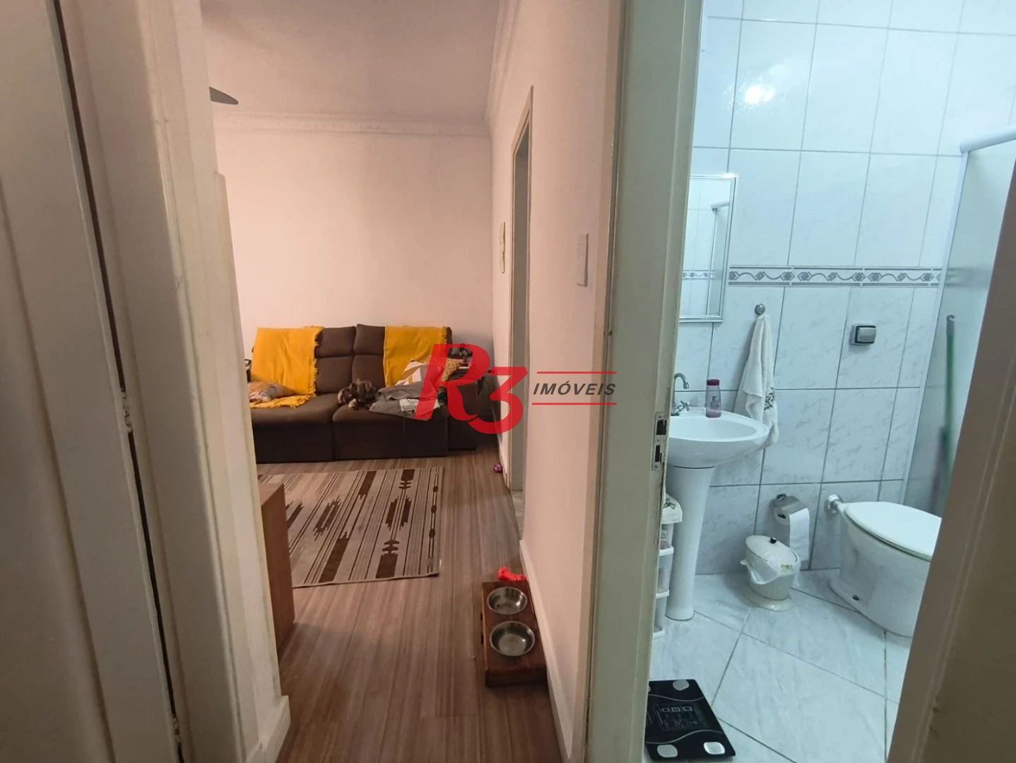 Apartamento com 2 dormitórios à venda, 64 m² por R$ 345.000,00 - Campo Grande - Santos/SP