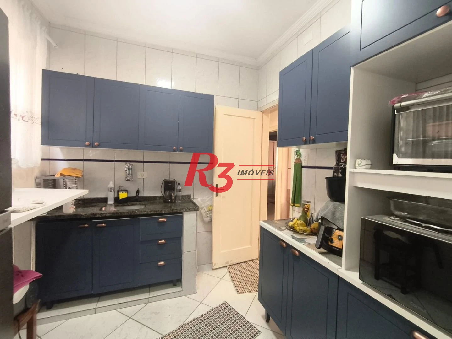 Apartamento com 2 dormitórios à venda, 64 m² por R$ 345.000,00 - Campo Grande - Santos/SP