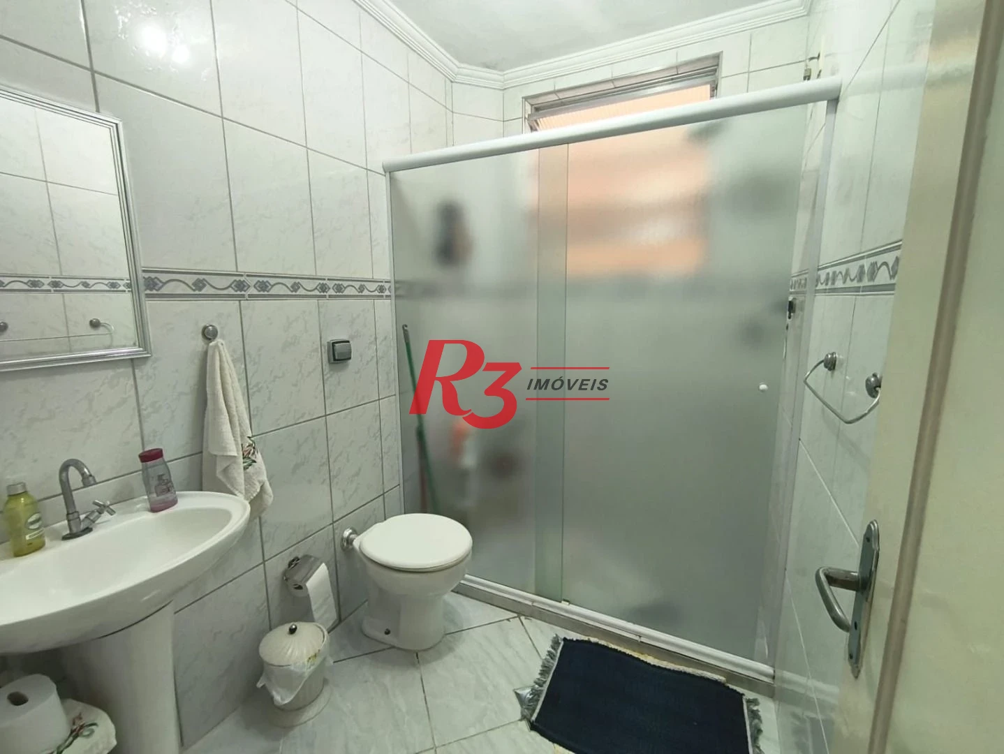 Apartamento com 2 dormitórios à venda, 64 m² por R$ 345.000,00 - Campo Grande - Santos/SP