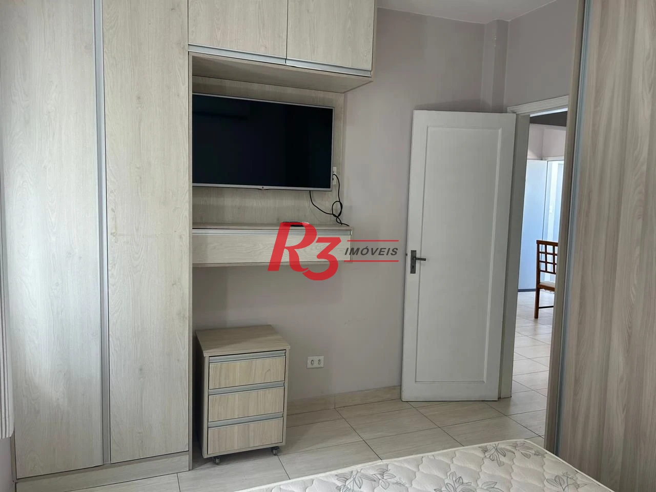 Apartamento com 1 dormitório, 65 m² - venda por R$ 485.000,00 ou aluguel por R$ 3.676,19/mês - Gonzaga - Santos/SP