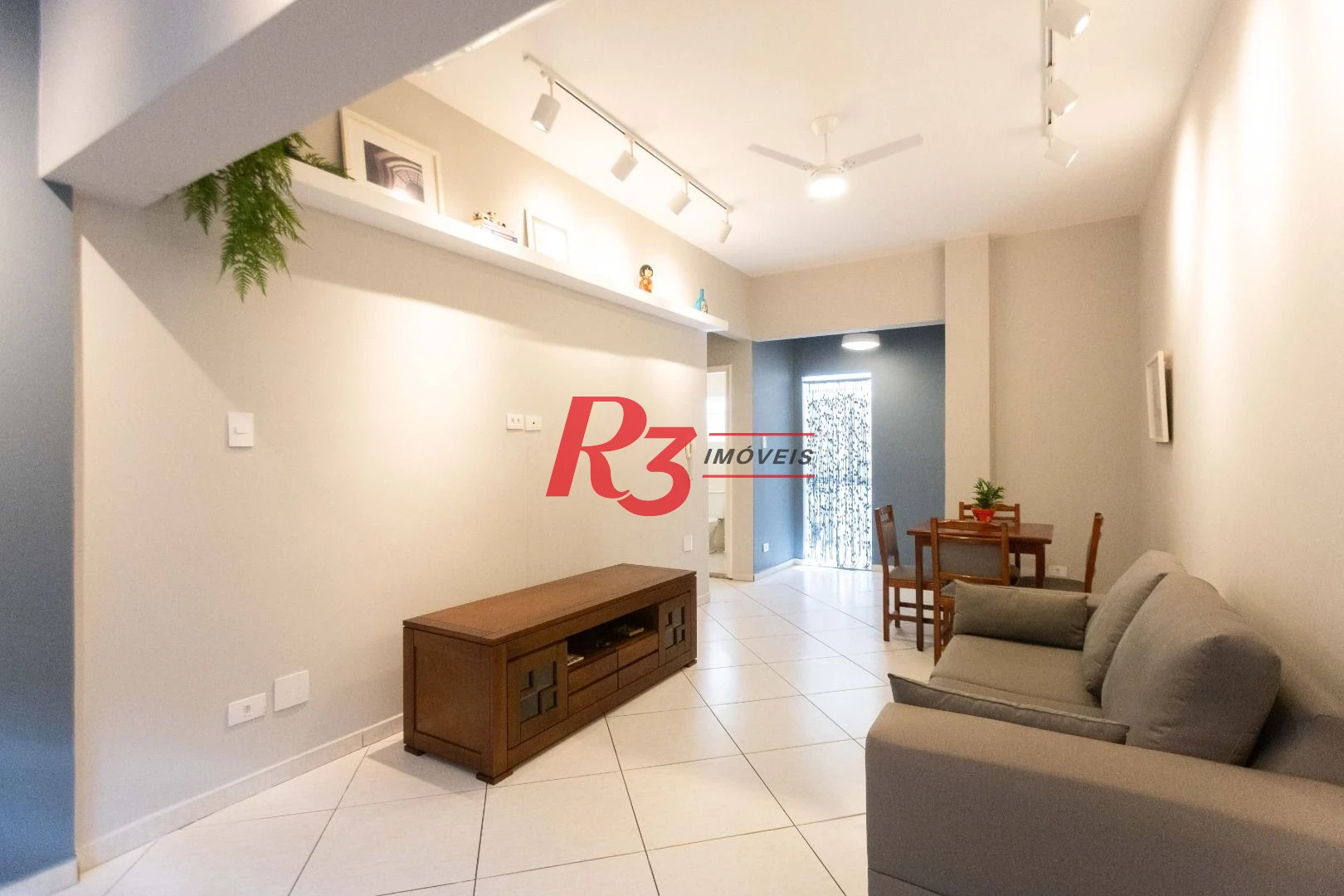 Apartamento com 1 dormitório para alugar, 68 m² por R$ 5.000,02/mês - José Menino - Santos/SP