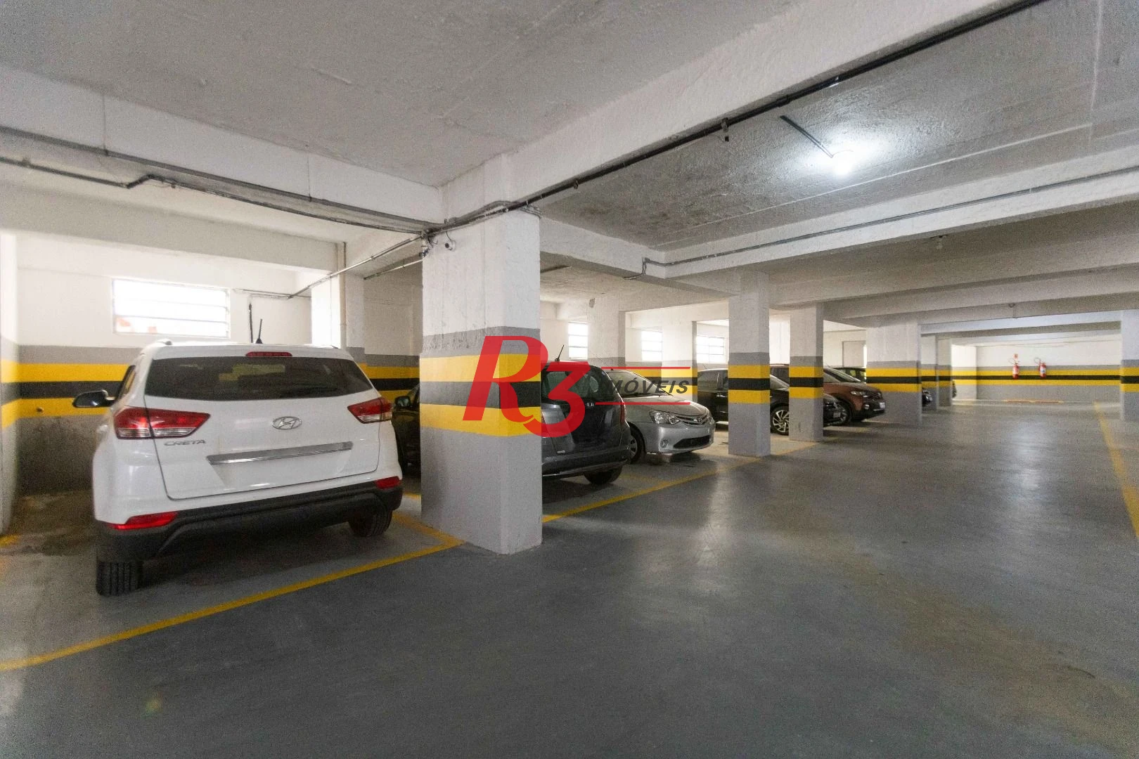Apartamento com 1 dormitório para alugar, 68 m² por R$ 5.000,02/mês - José Menino - Santos/SP
