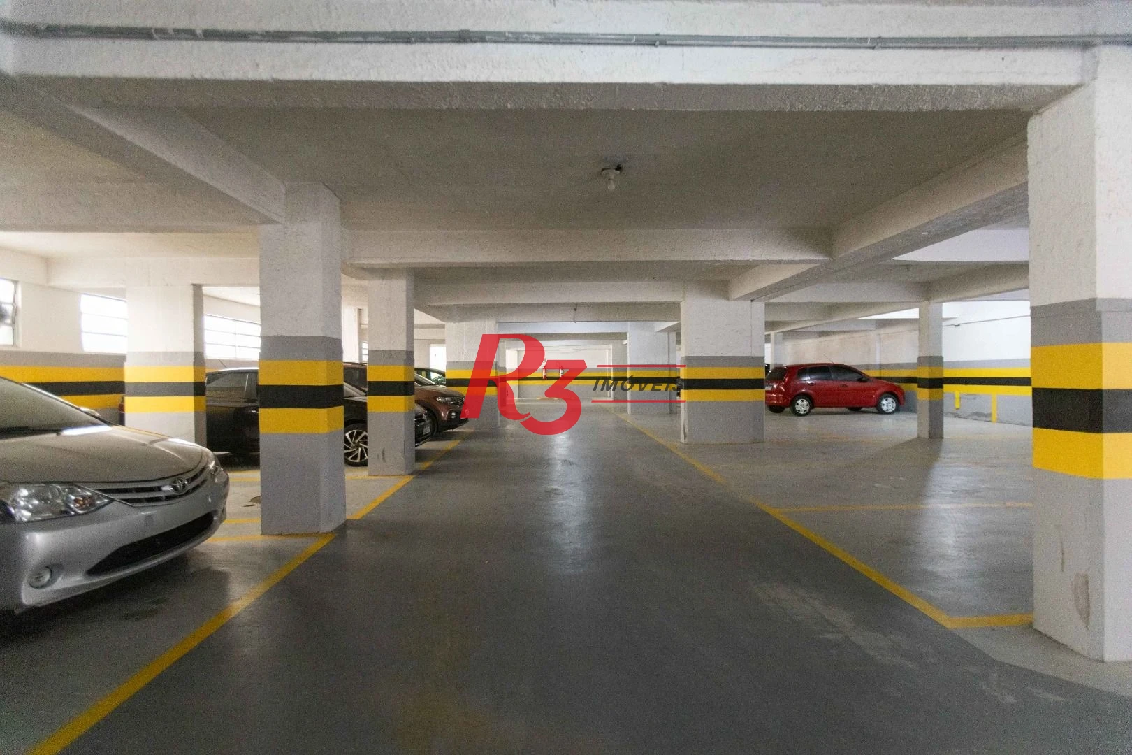Apartamento com 1 dormitório para alugar, 68 m² por R$ 5.000,02/mês - José Menino - Santos/SP
