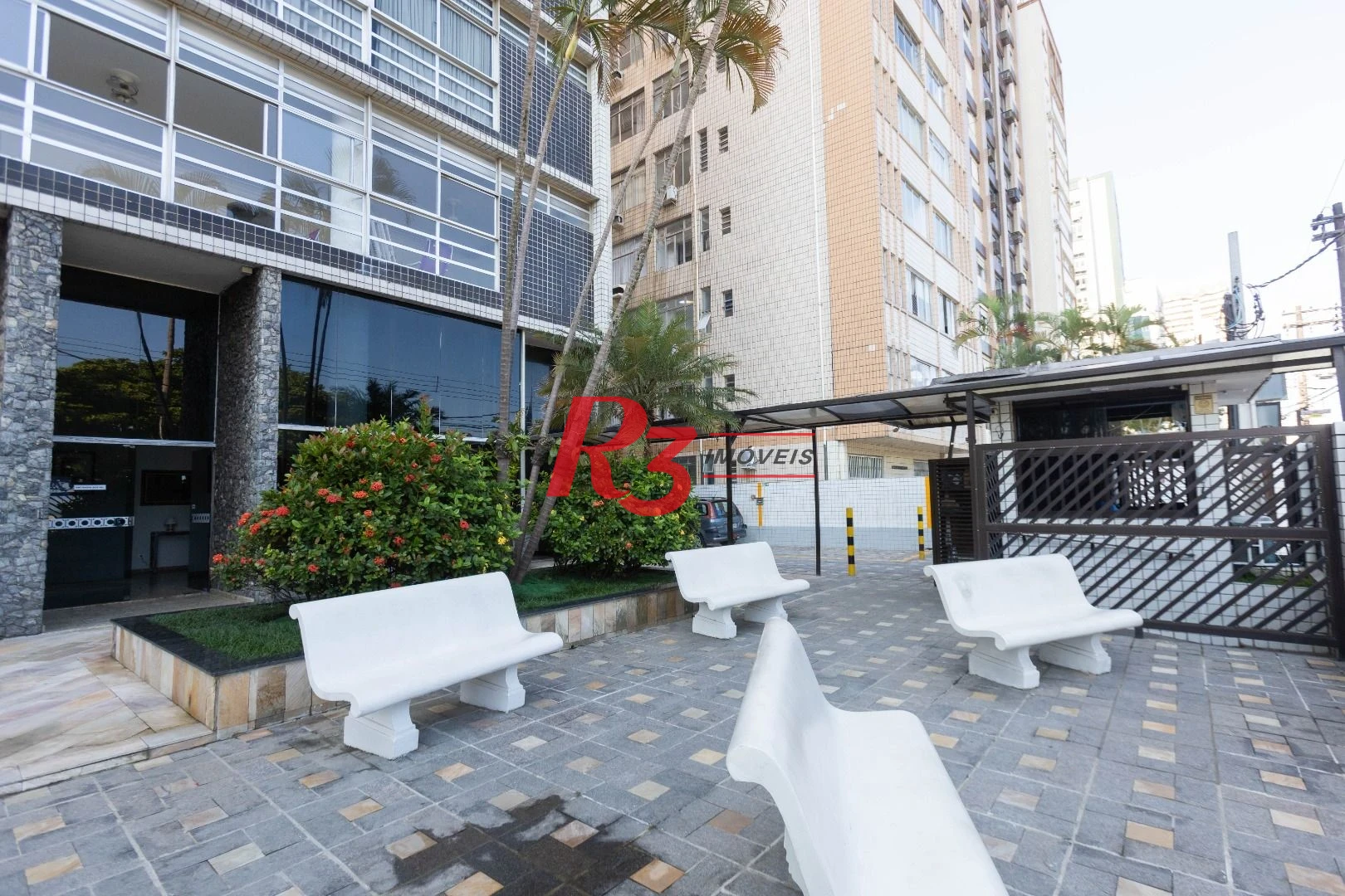 Apartamento com 1 dormitório para alugar, 68 m² por R$ 5.000,02/mês - José Menino - Santos/SP