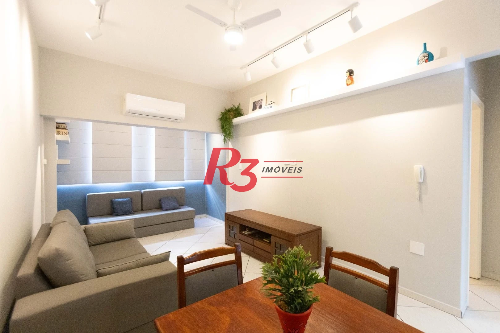 Apartamento com 1 dormitório para alugar, 68 m² por R$ 5.000,02/mês - José Menino - Santos/SP