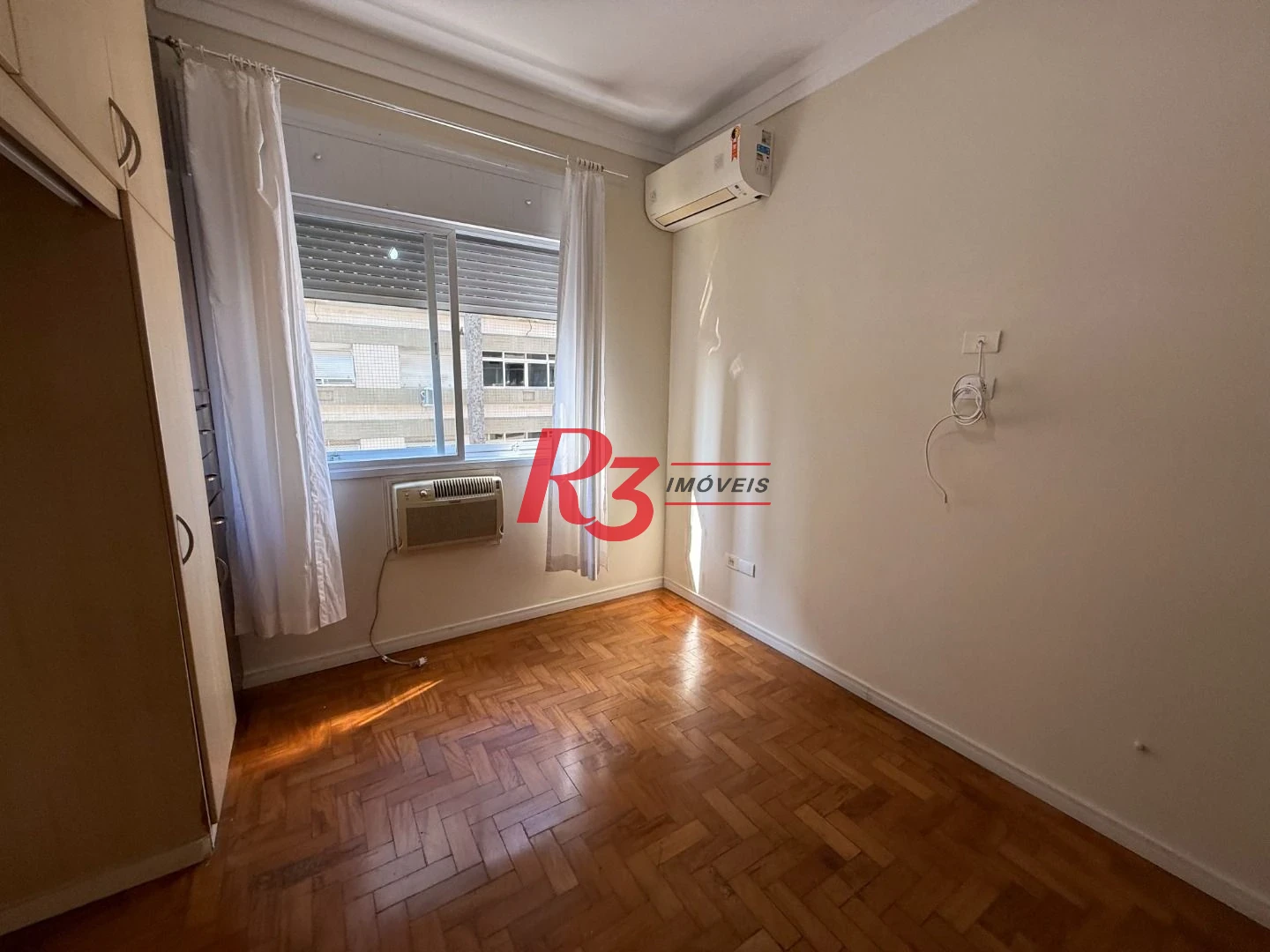 Apartamento com 3 dormitórios para alugar, 124 m² por R$ 5.300,02/mês - Gonzaga - Santos/SP