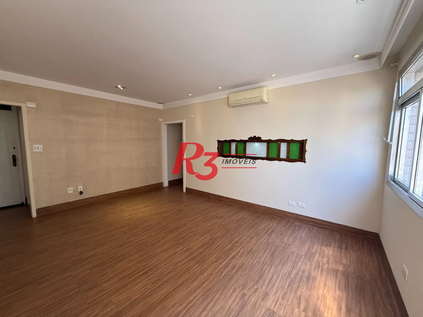 Apartamento com 3 dormitórios para alugar, 124 m² por R$ 5.300,02/mês - Gonzaga - Santos/SP