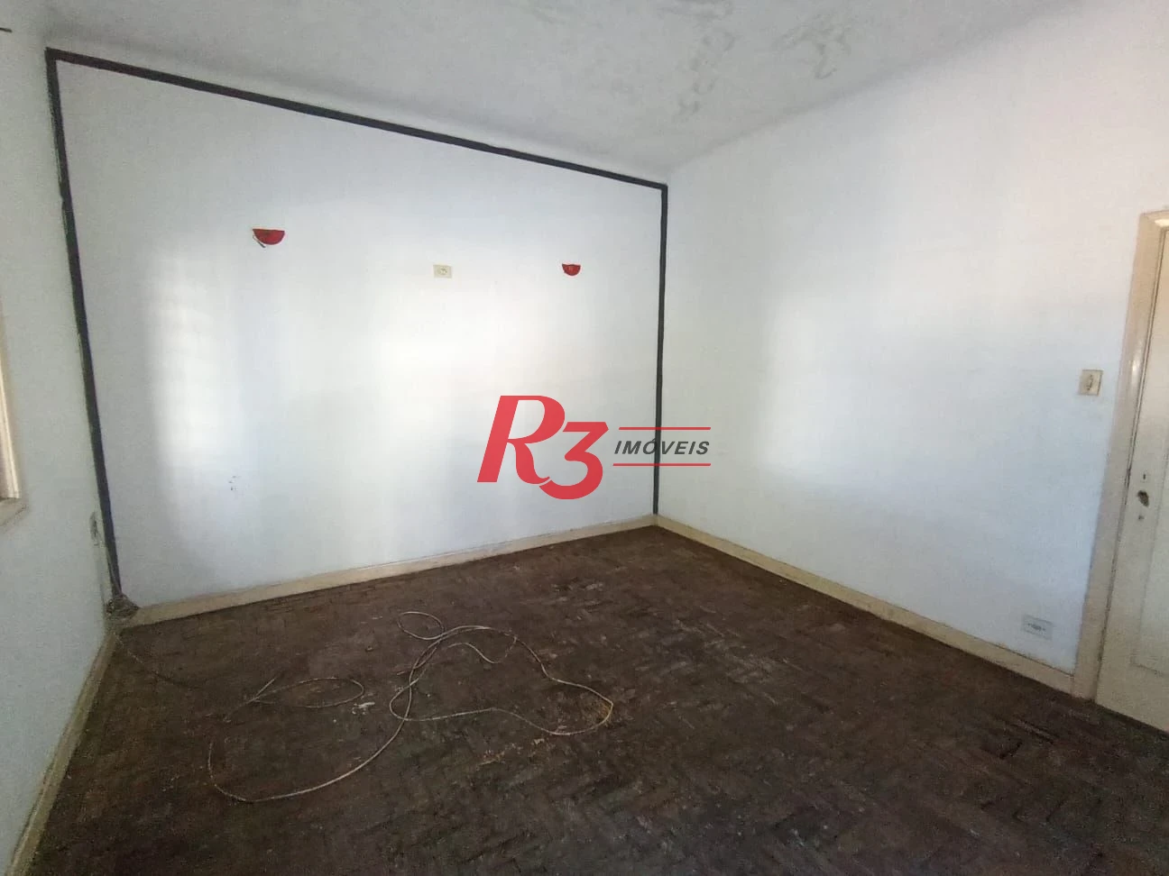 Sobrado para alugar, 207 m² por R$ 7.350,00/mês - Boqueirão - Santos/SP