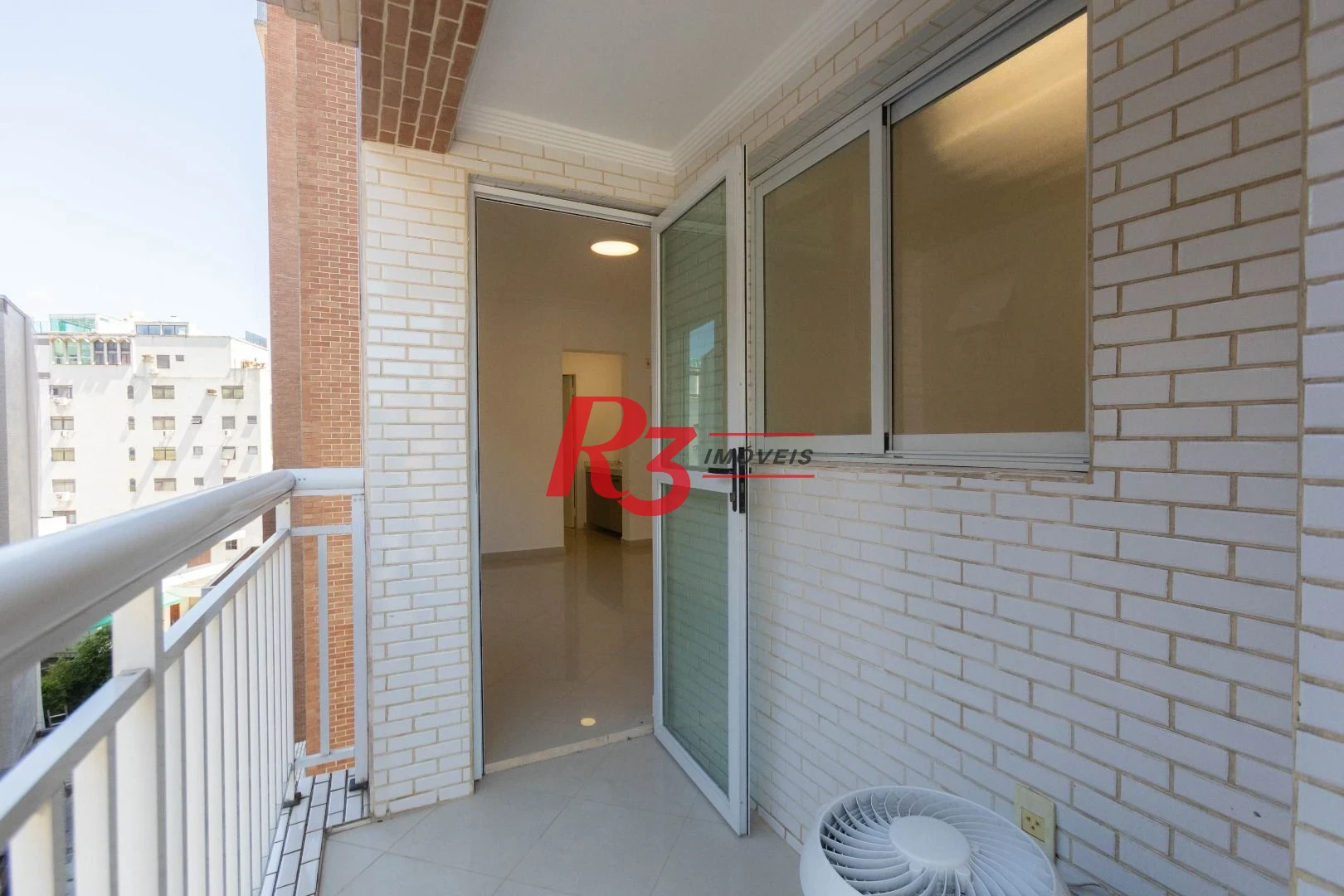 Apartamento com 1 dormitório à venda, 48 m² por R$ 590.000,00 - Ponta da Praia - Santos/SP