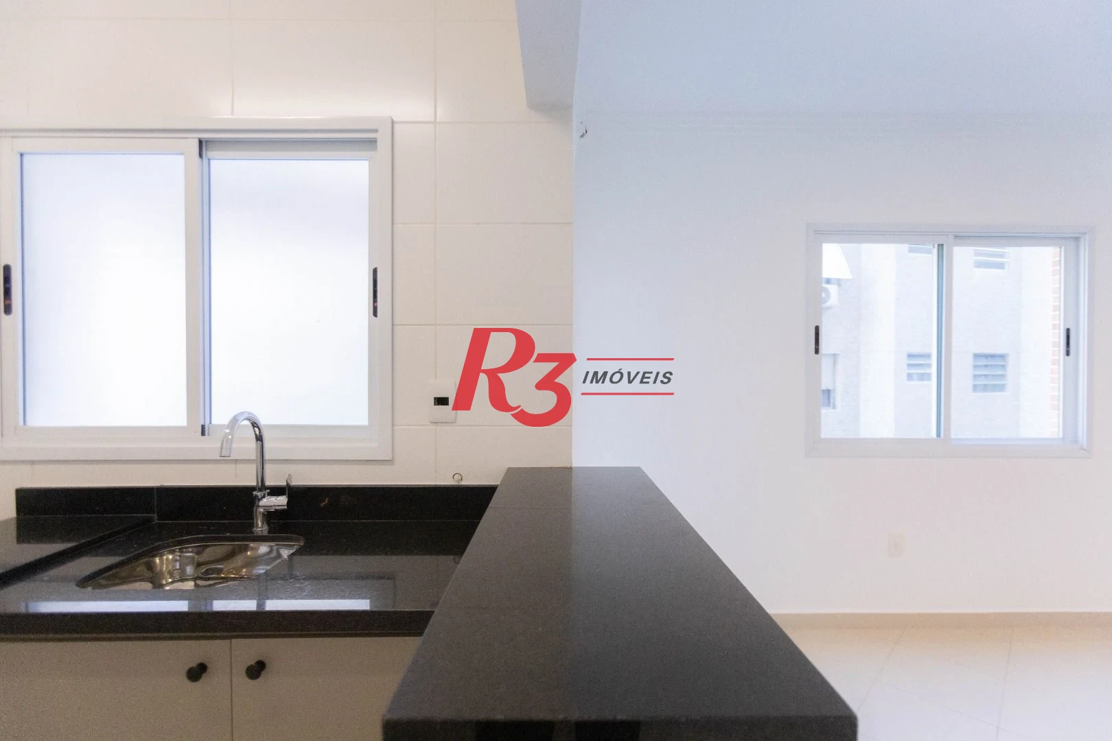 Apartamento com 1 dormitório à venda, 48 m² por R$ 590.000,00 - Ponta da Praia - Santos/SP