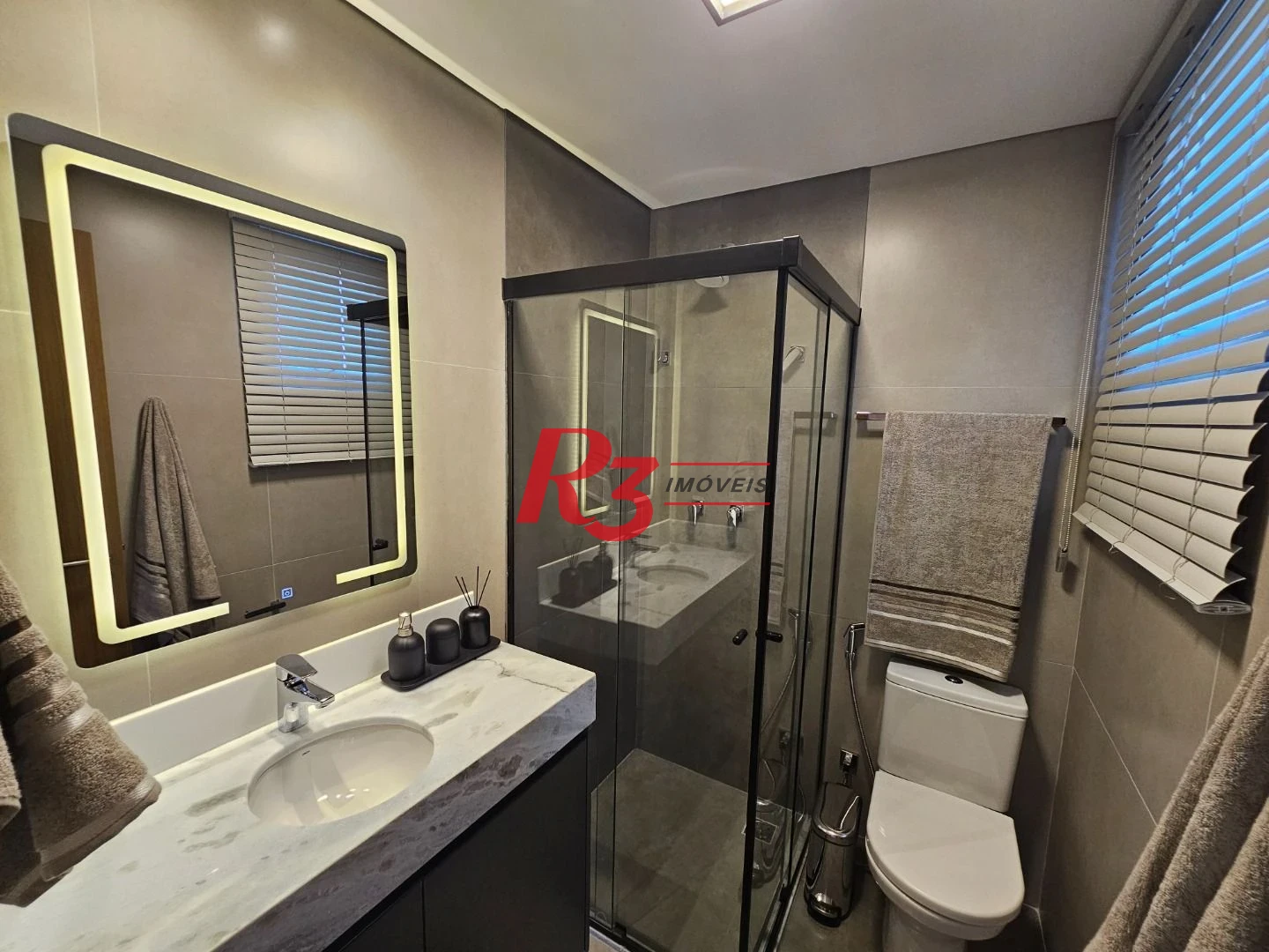 Apartamento com 1 dormitório à venda, 60 m² por R$ 990.000,00 - Boqueirão - Santos/SP