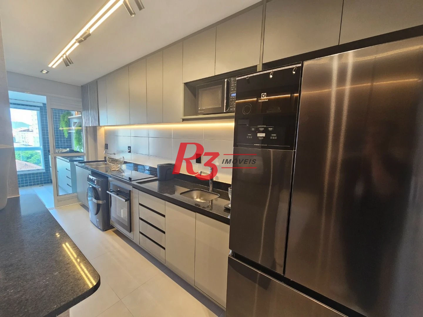 Apartamento com 1 dormitório à venda, 60 m² por R$ 990.000,00 - Boqueirão - Santos/SP