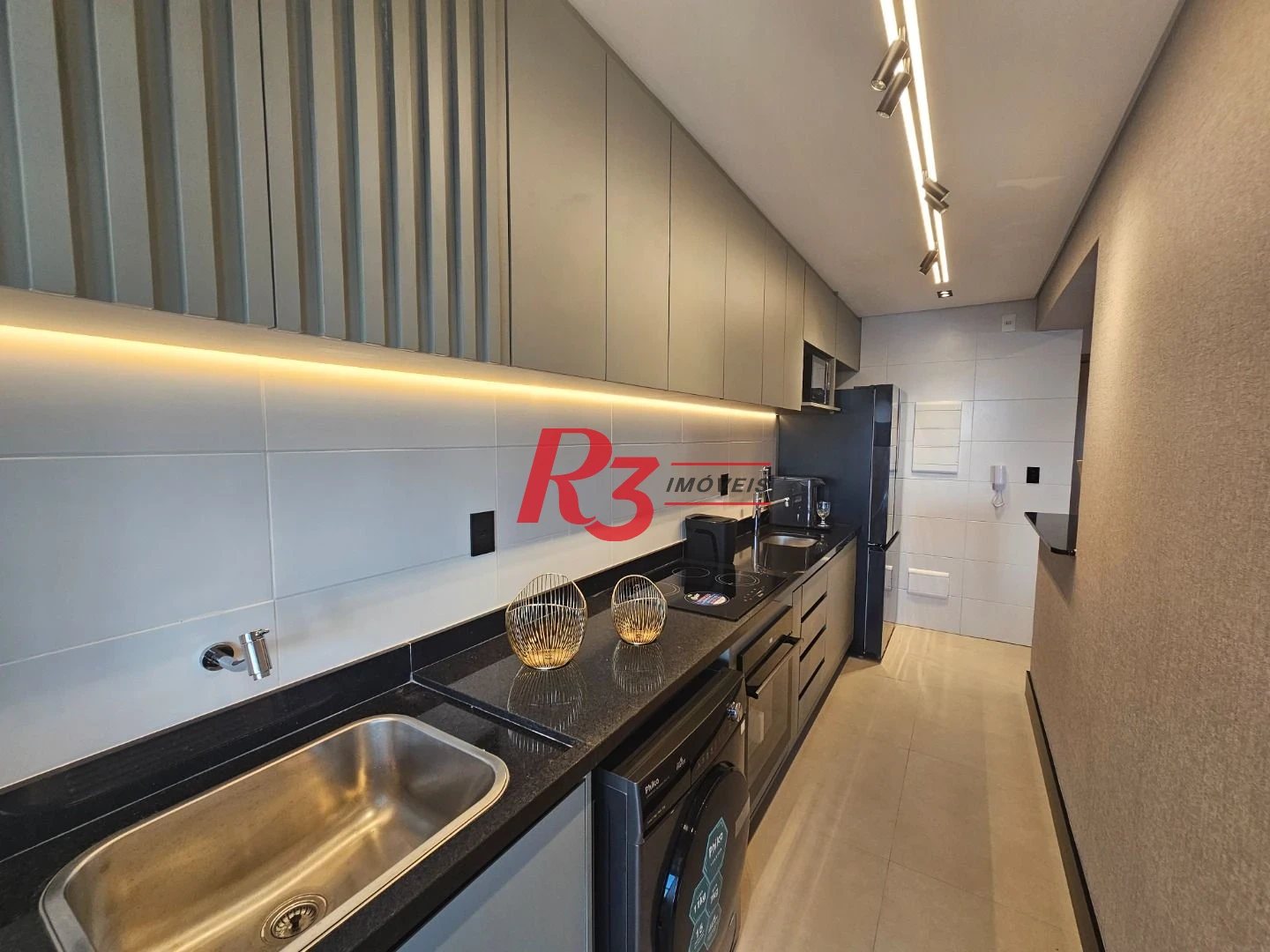 Apartamento com 1 dormitório à venda, 60 m² por R$ 990.000,00 - Boqueirão - Santos/SP