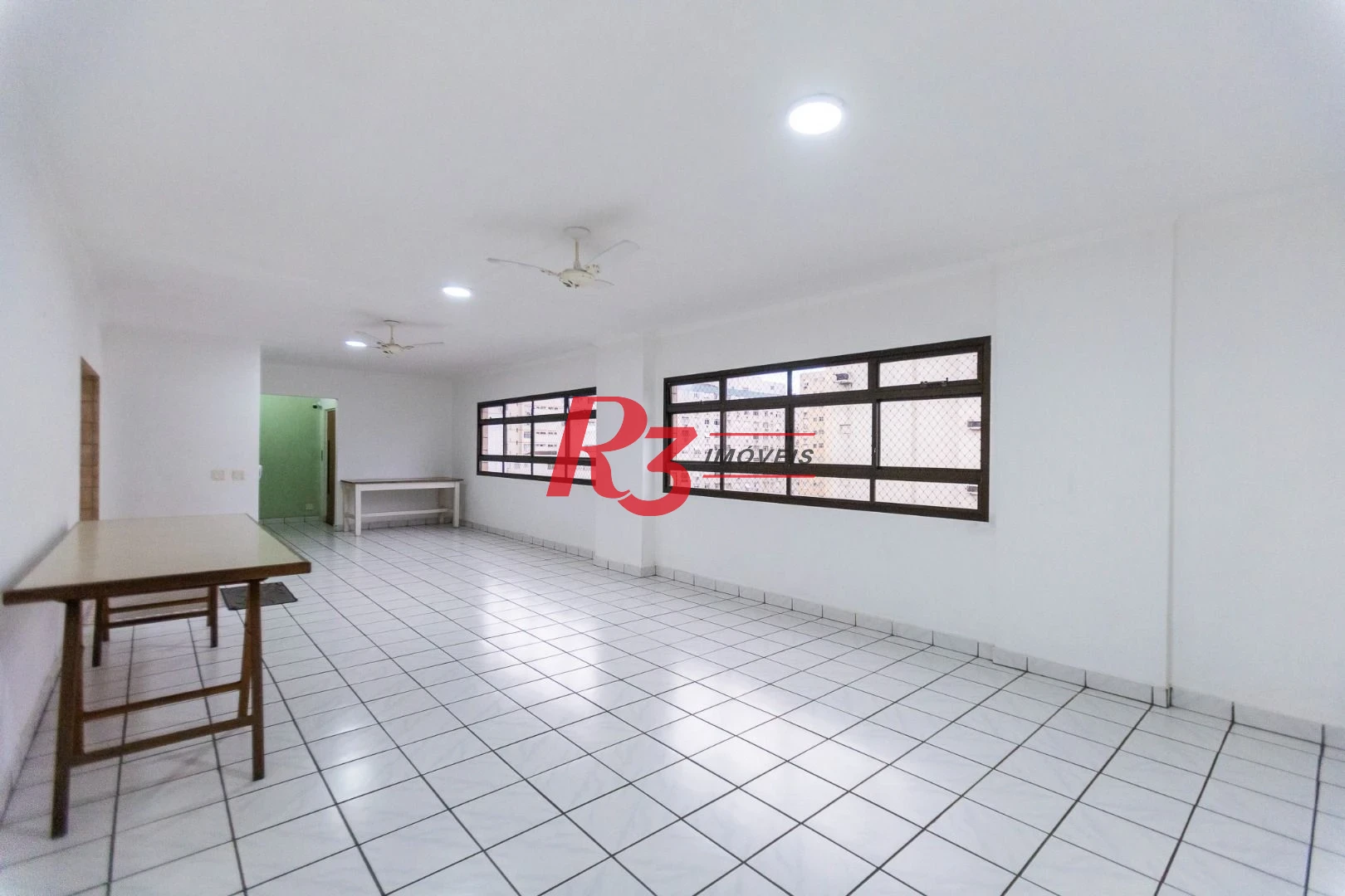 Apartamento com 4 dormitórios à venda, 210 m² por R$ 2.380.000,00 - Embaré - Santos/SP
