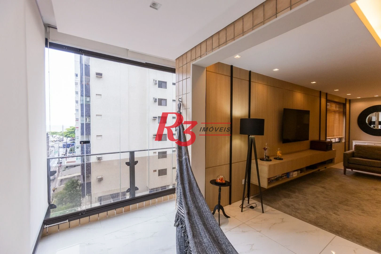 Apartamento com 4 dormitórios à venda, 210 m² por R$ 2.380.000,00 - Embaré - Santos/SP