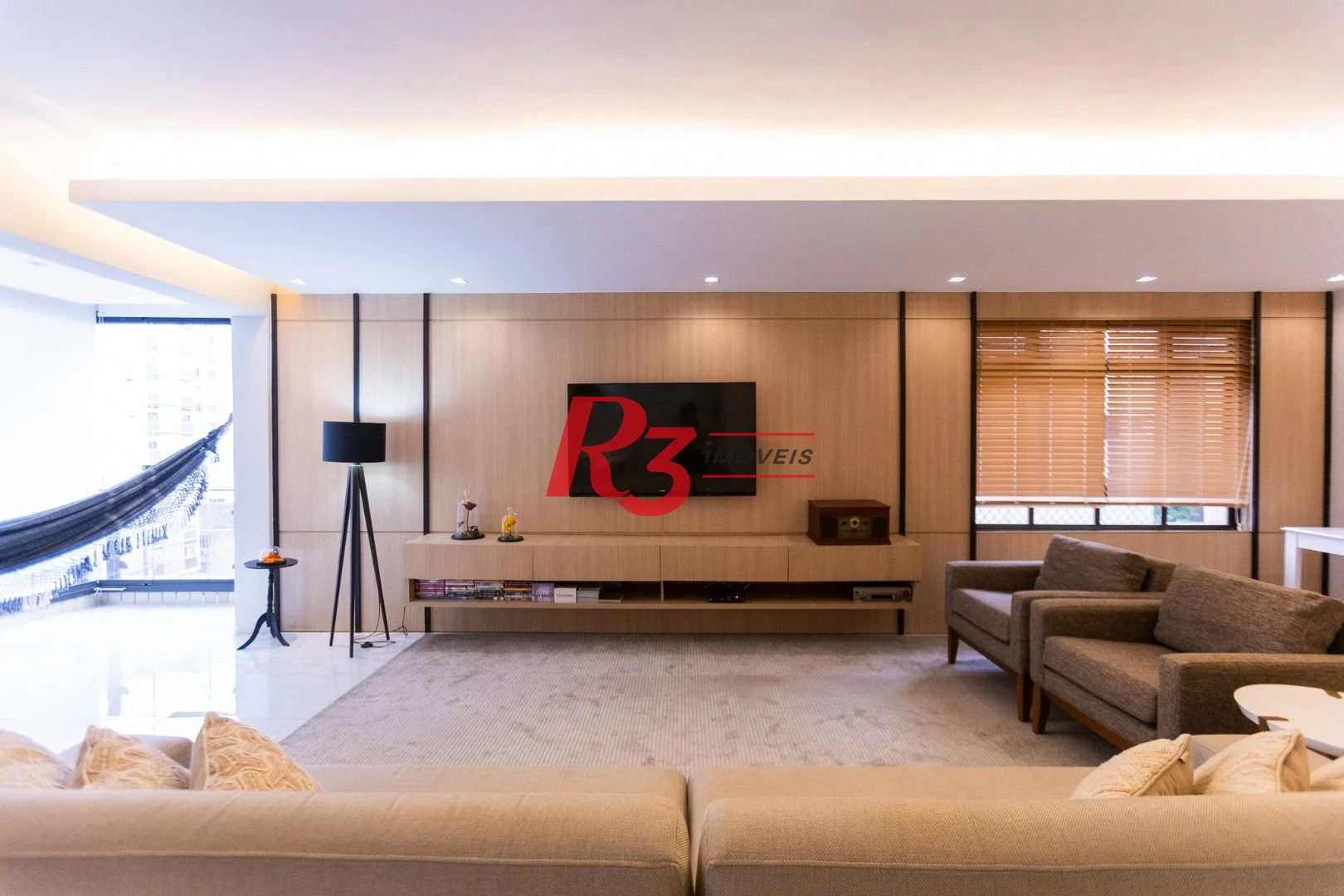 Apartamento com 4 dormitórios à venda, 210 m² por R$ 2.380.000,00 - Embaré - Santos/SP