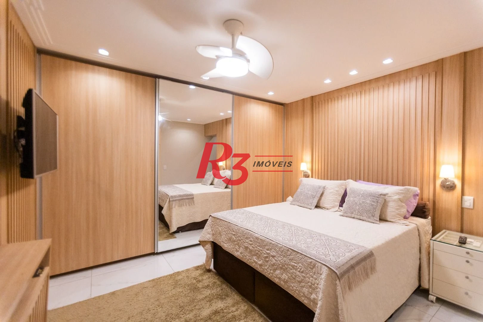 Apartamento com 4 dormitórios à venda, 210 m² por R$ 2.380.000,00 - Embaré - Santos/SP