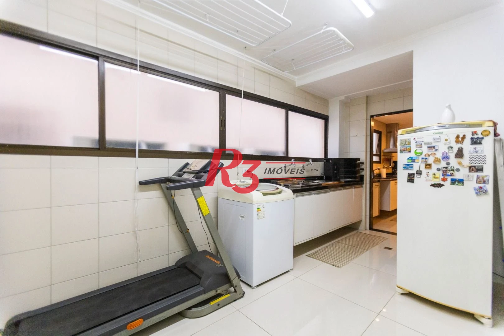 Apartamento com 4 dormitórios à venda, 210 m² por R$ 2.380.000,00 - Embaré - Santos/SP