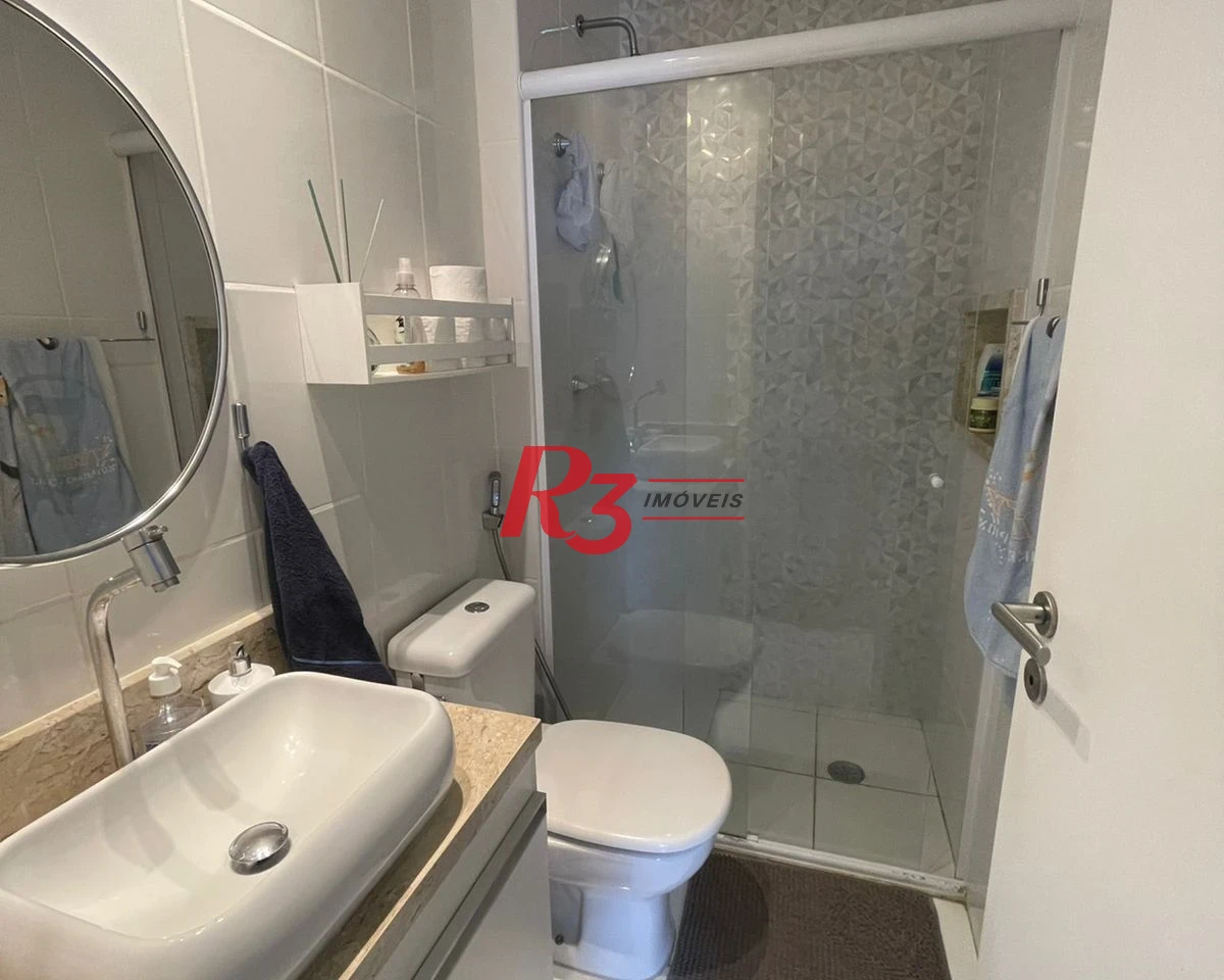 Apartamento com 2 dormitórios à venda, 64 m² por R$ 640.000,00 - Marapé - Santos/SP