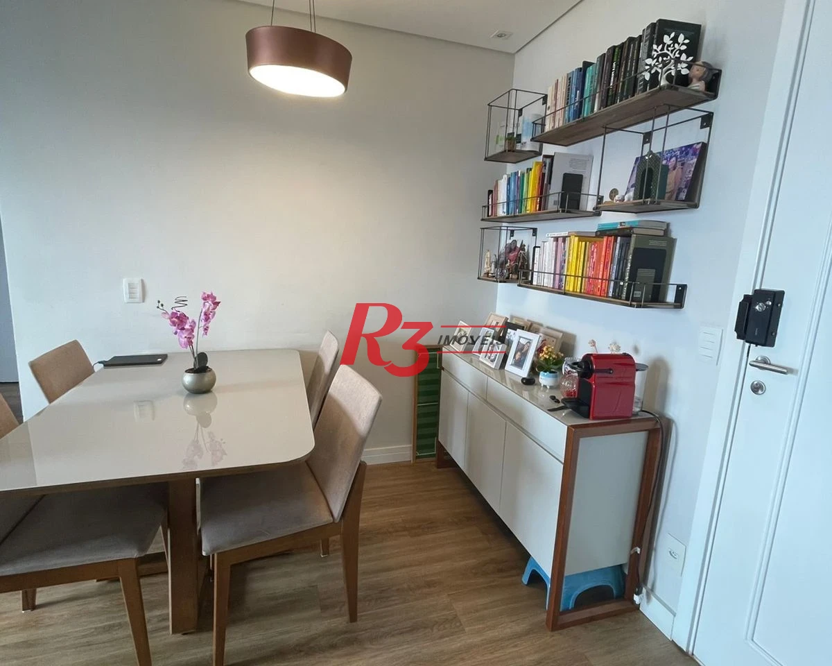 Apartamento com 2 dormitórios à venda, 64 m² por R$ 640.000,00 - Marapé - Santos/SP