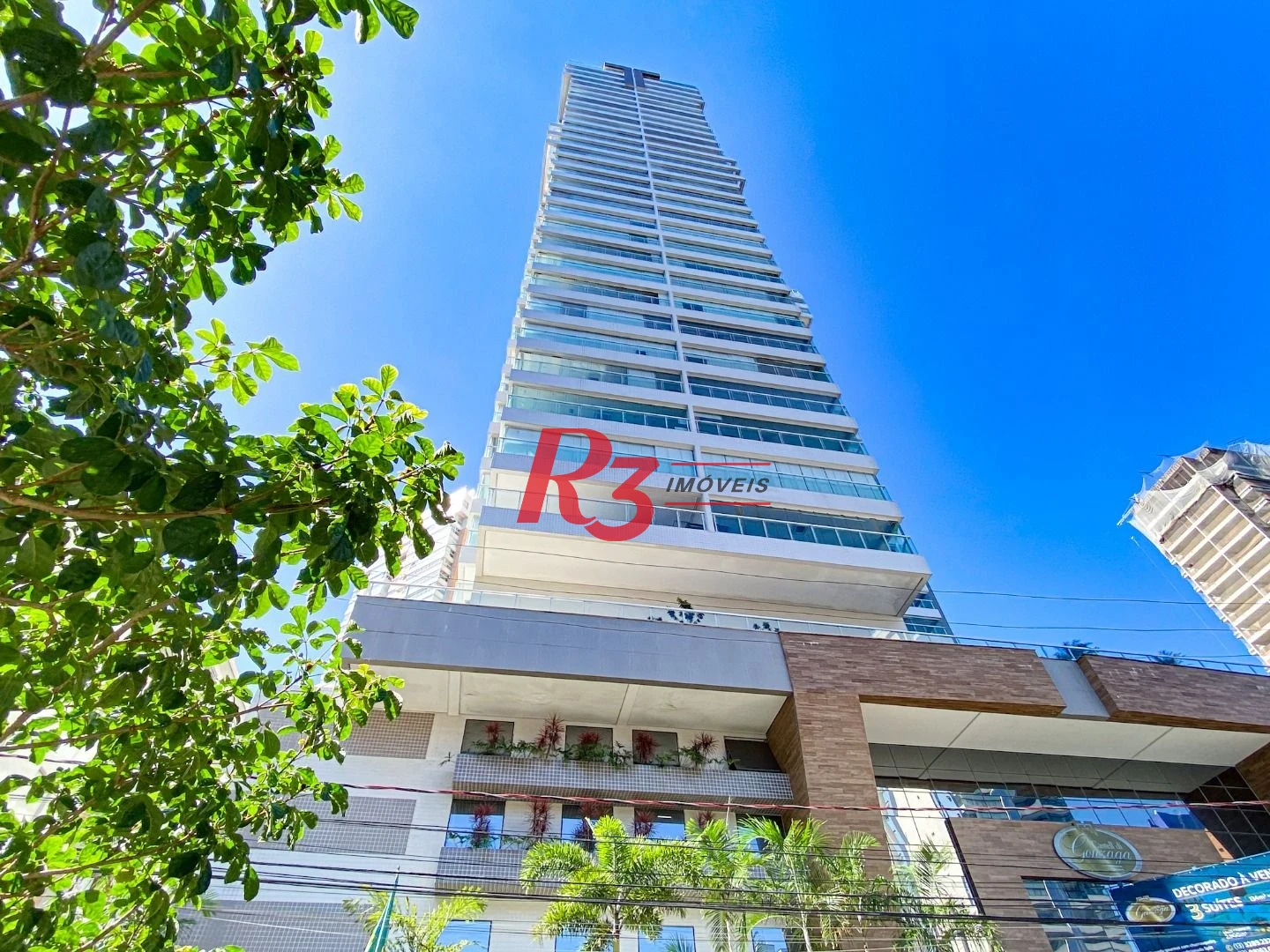 Apartamento para alugar, 108 m² por R$ 8.750,00/mês - Gonzaga - Santos/SP
