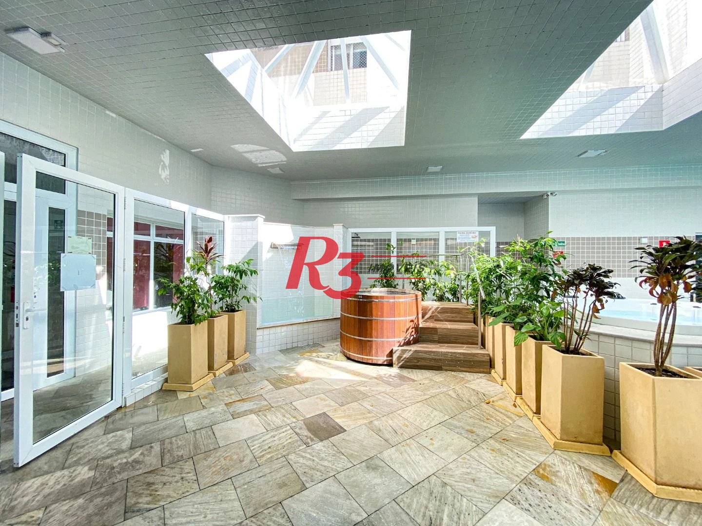 Apartamento para alugar, 108 m² por R$ 8.750,00/mês - Gonzaga - Santos/SP