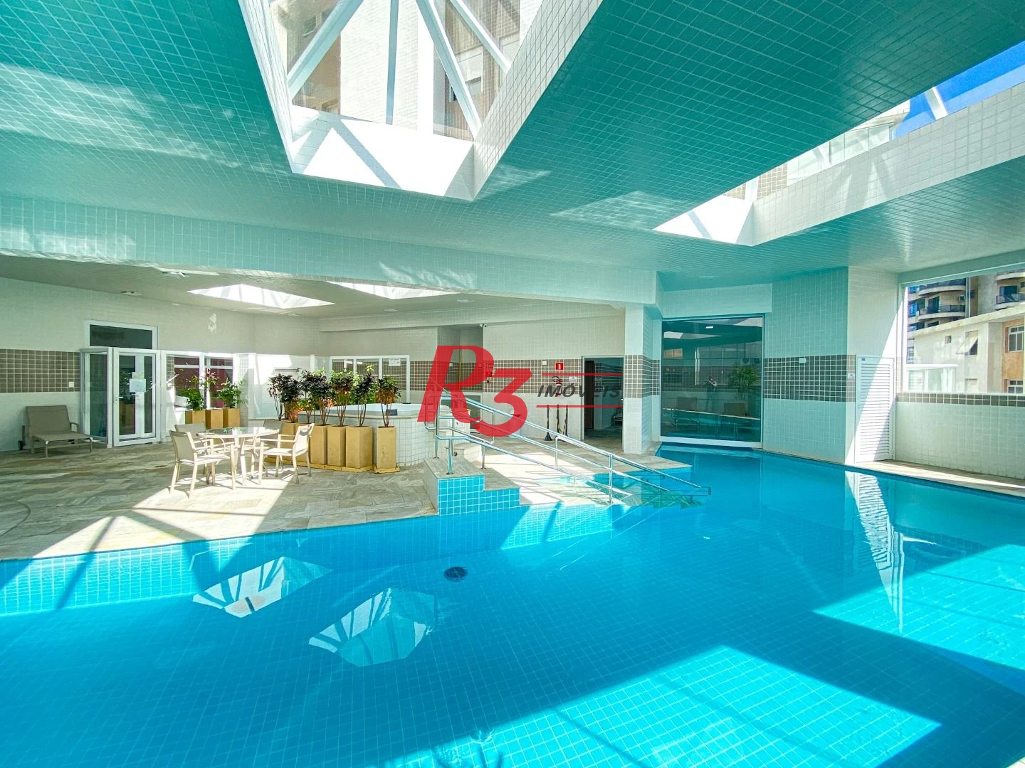 Apartamento para alugar, 108 m² por R$ 8.750,00/mês - Gonzaga - Santos/SP