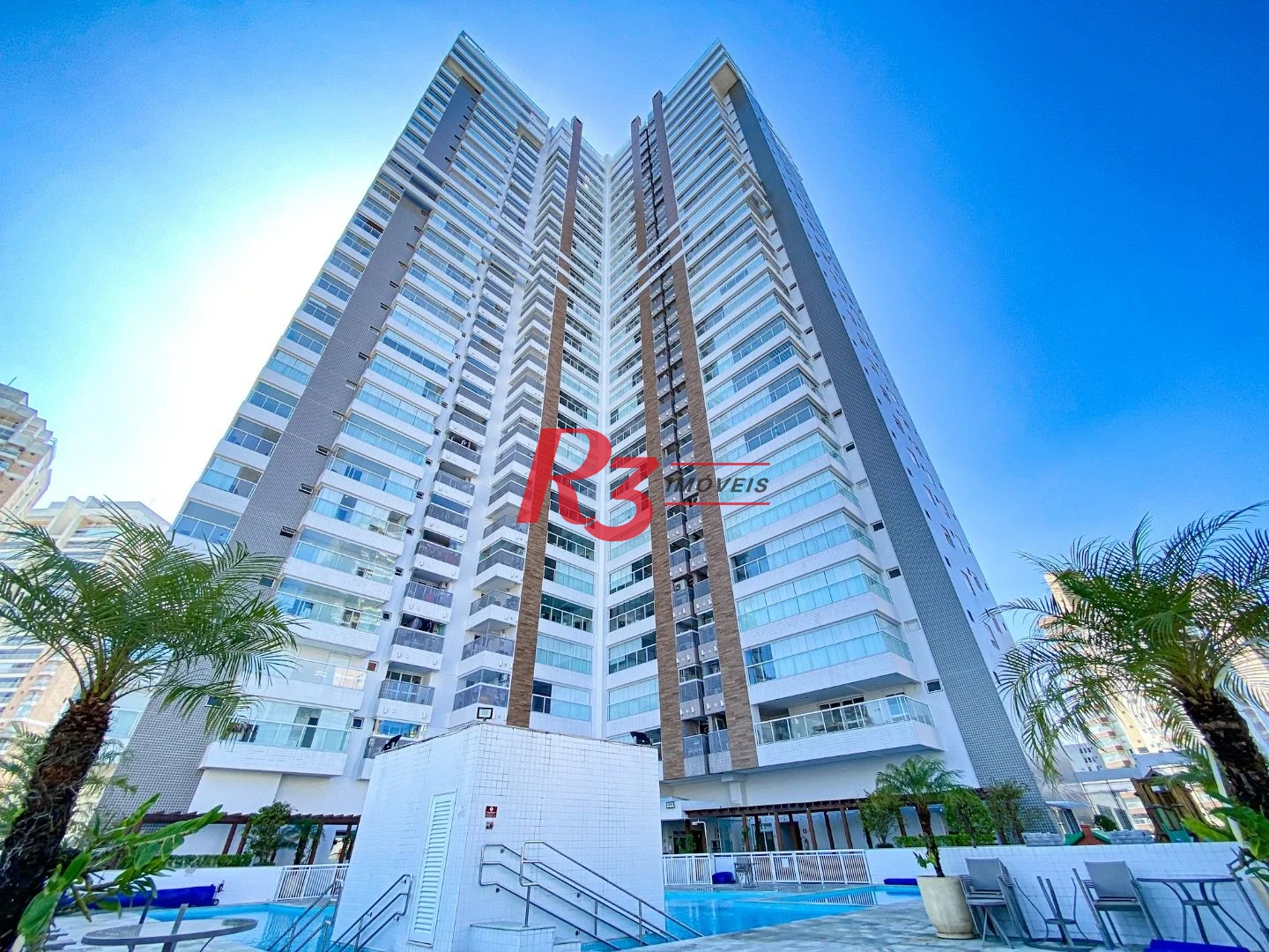 Apartamento para alugar, 108 m² por R$ 8.750,00/mês - Gonzaga - Santos/SP